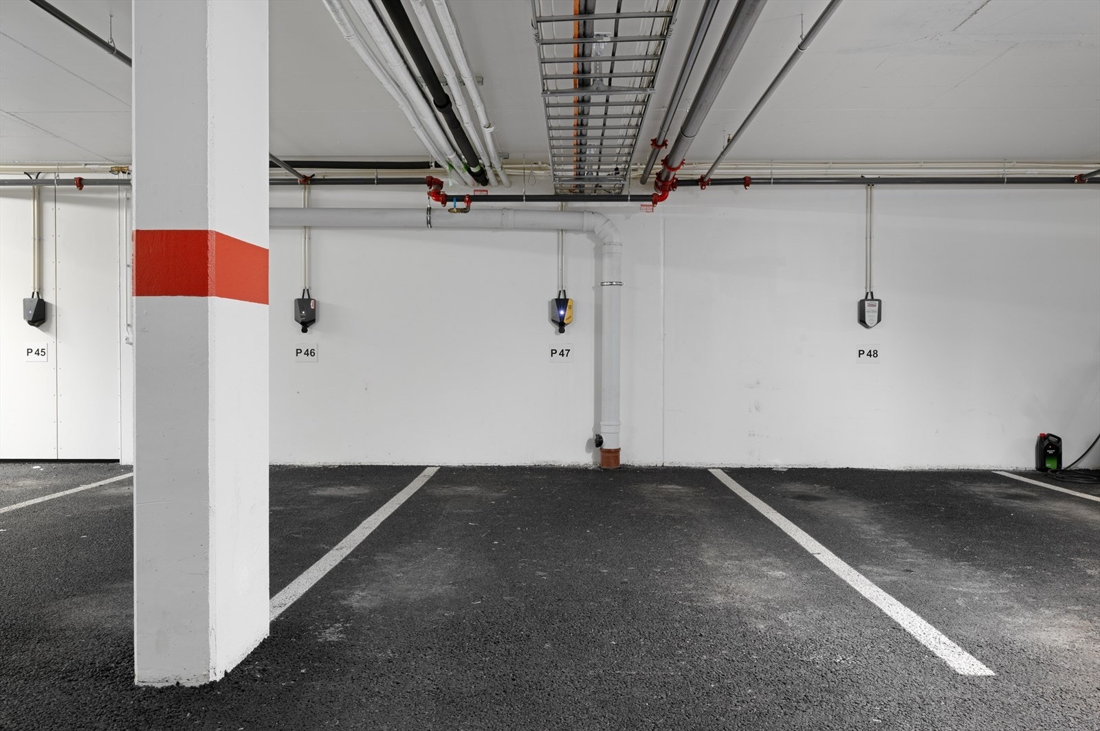 - Mulighet for å kjøpe en parkeringsplass med elbillader i borettslagets felles garasjeanlegg - Galleribilde