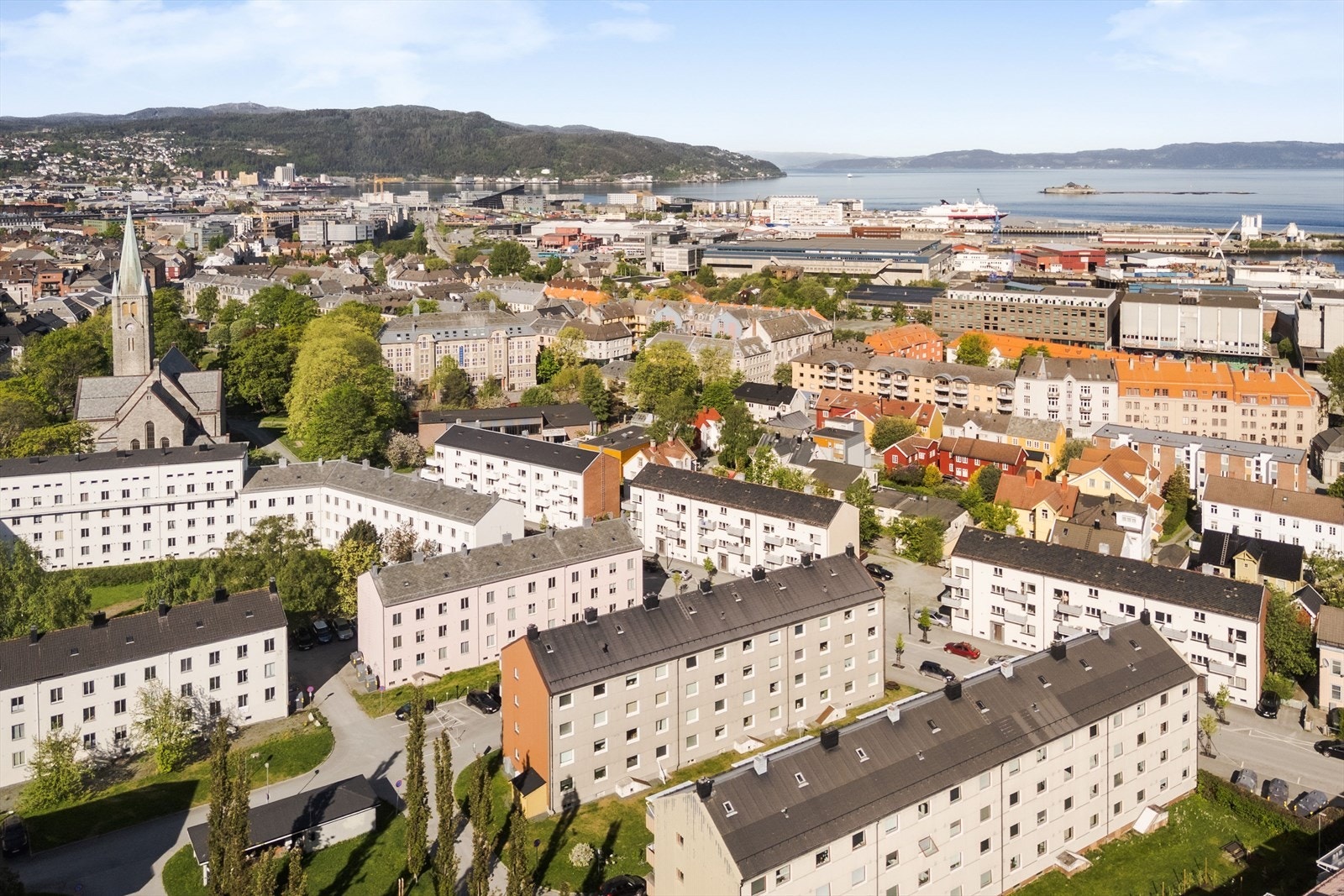 4816-3-1_054.jpg Galleribilde