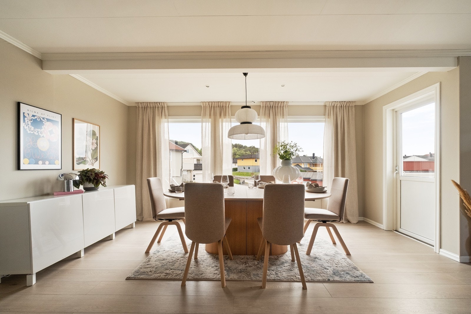 Naturlig plass for spisestuen Galleribilde