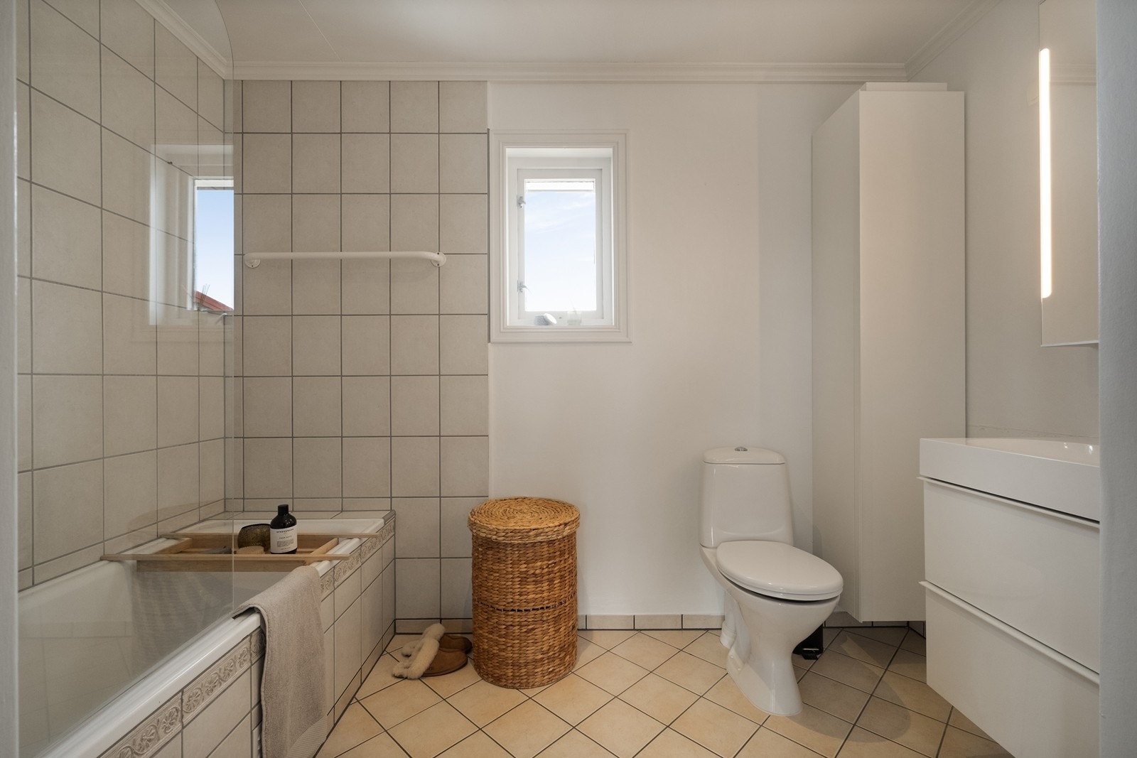 Det er også et bad i 2.etasje Galleribilde