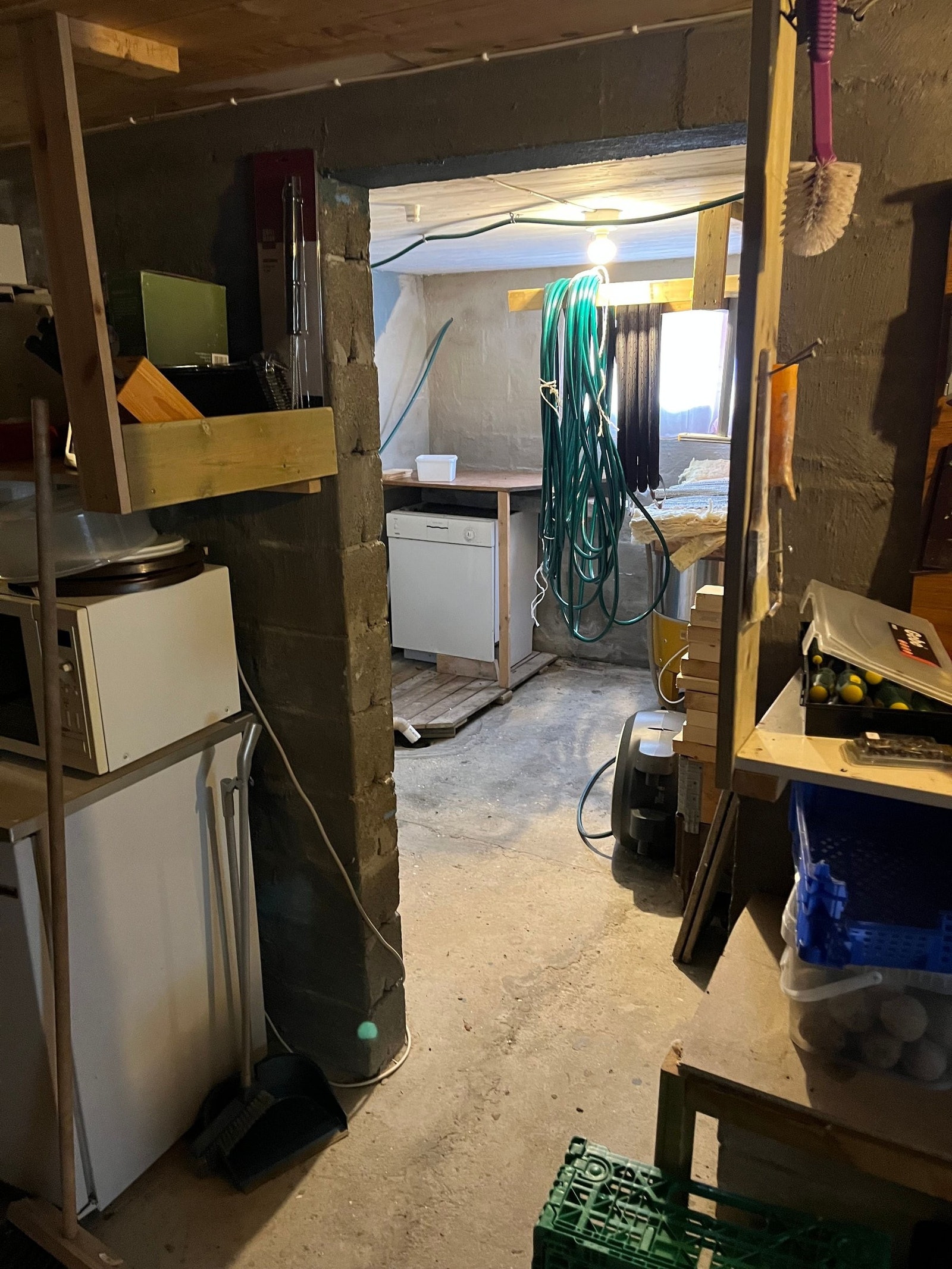 Vaskerom å oppvaskmaskin Galleribilde