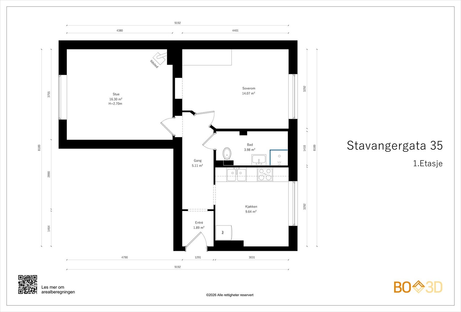 Før vi beveger oss videre, tar vi en titt på planskissen for å orientere oss. I tillegg til innvendige arealer, disponerer boligen boder på totalt 8 kvm i lofts- og kjellerarealer. Galleribilde