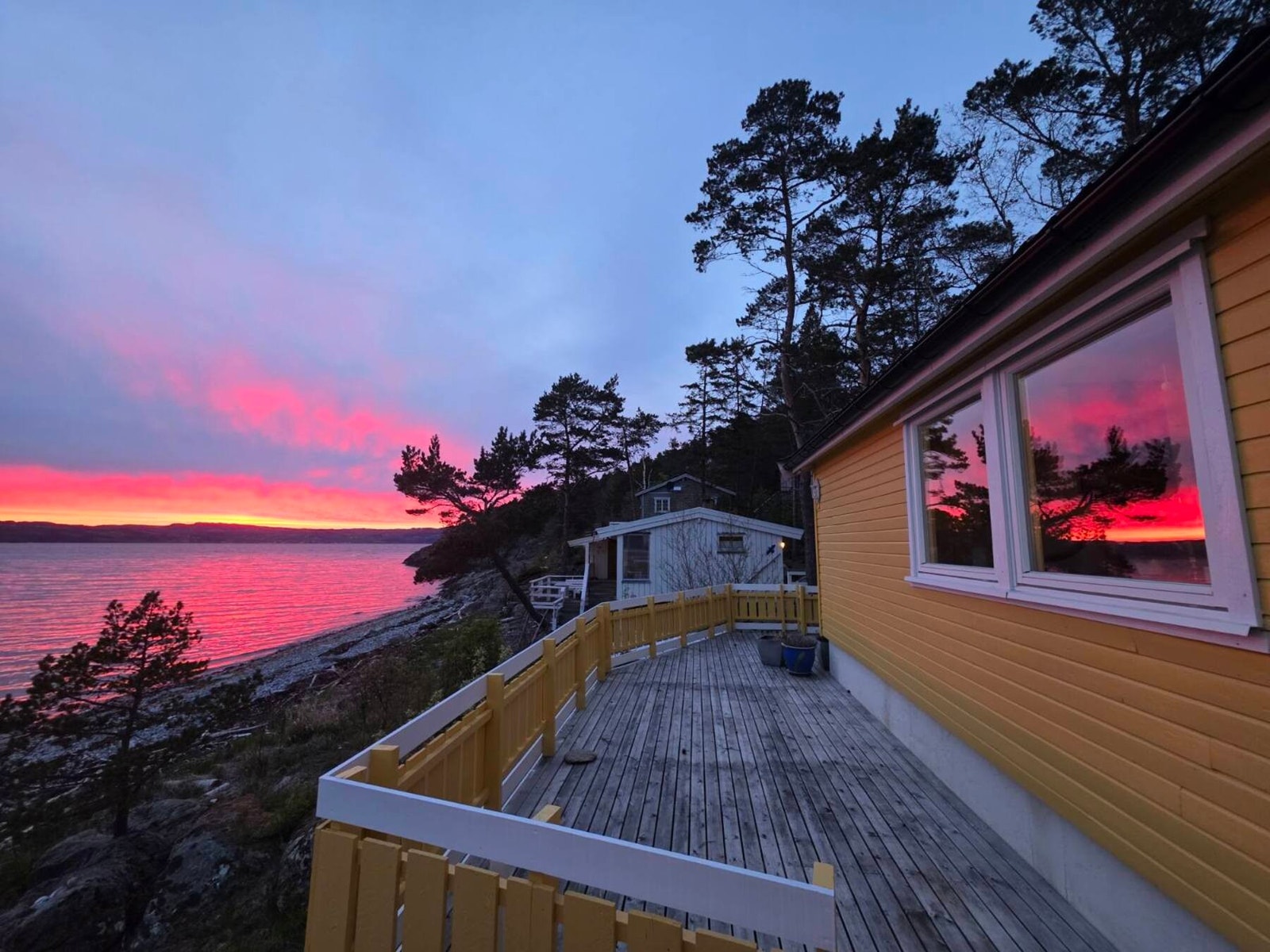 Bilde tatt av selger. Galleribilde