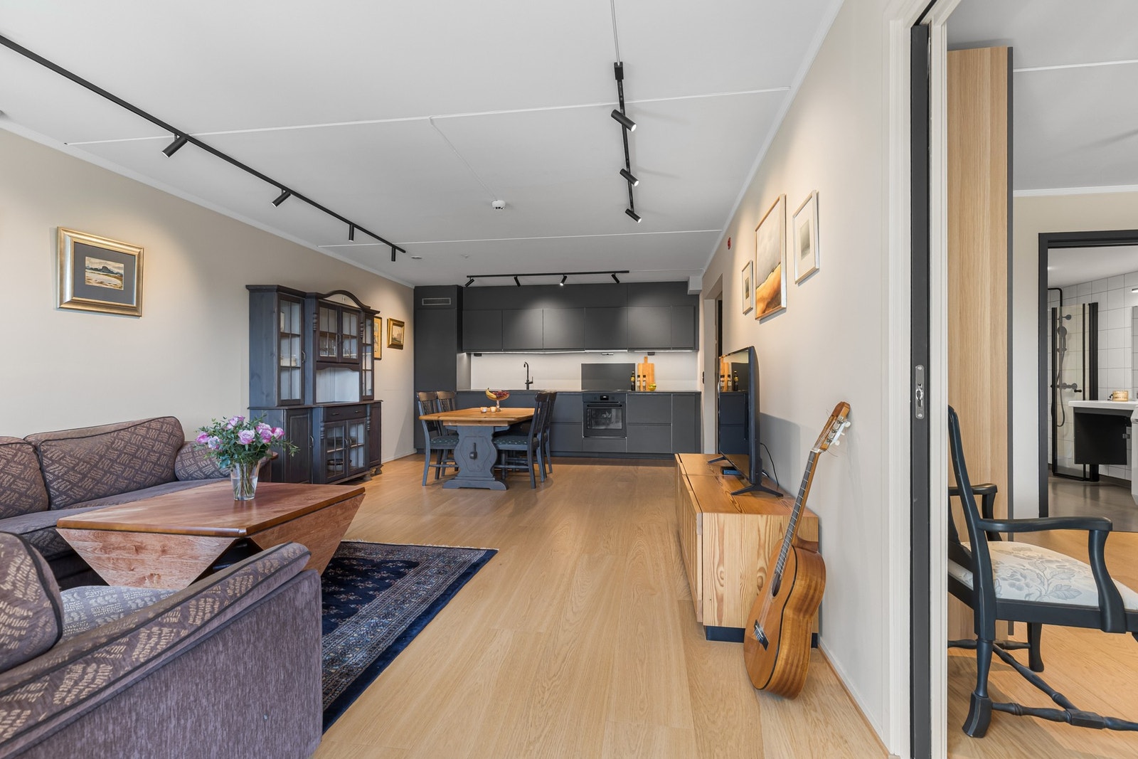 Svært god planløsning og moderne standard. Galleribilde