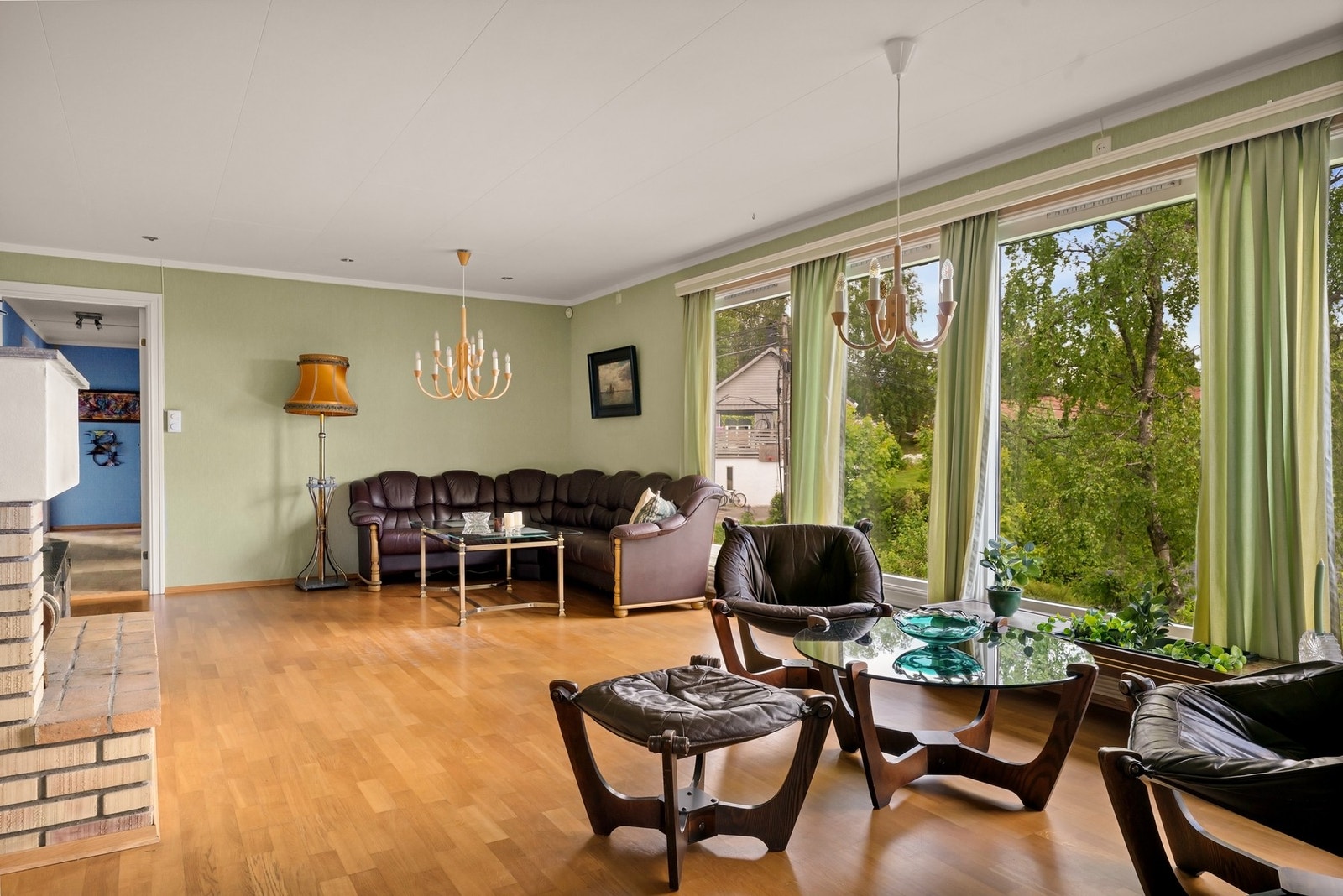 God lysinngang til stuen Galleribilde