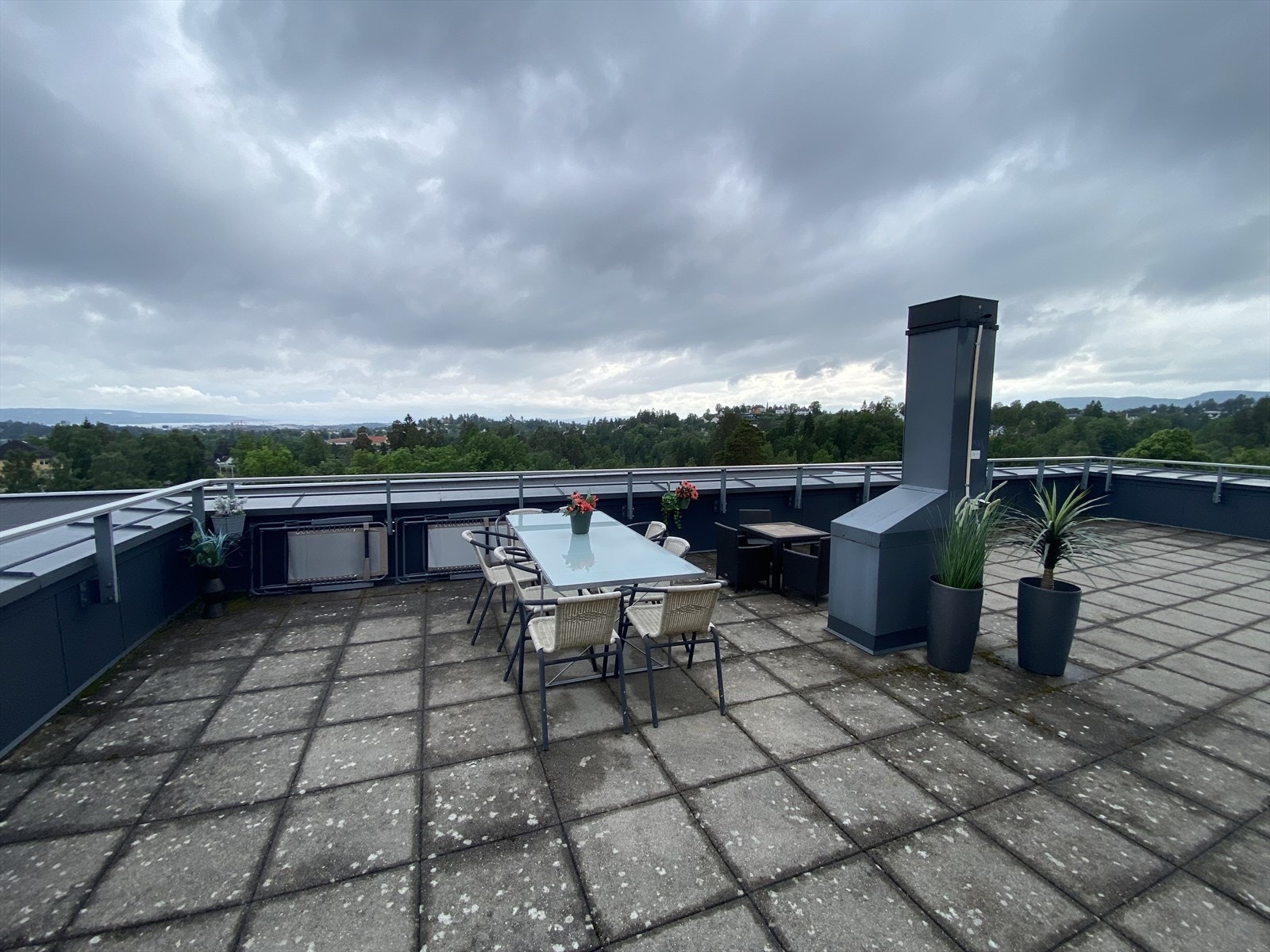 Felles takterrasse Galleribilde