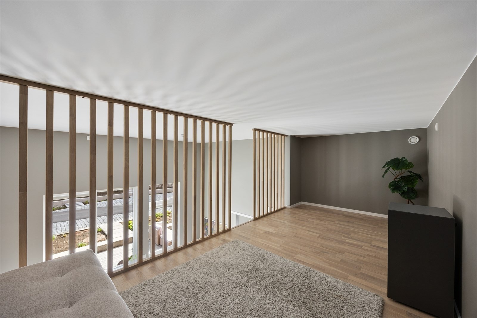 Her er det god plass til ekstra stue, kontor, eller gjesterom. Galleribilde