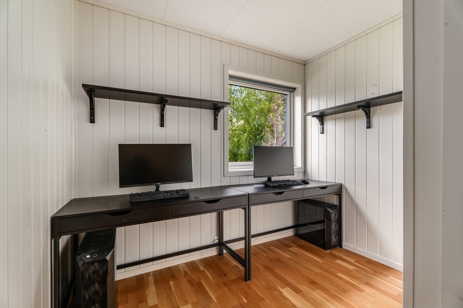 Kunne du ha tenkt deg å bo her? Husk å avklare finansiering med banken din i forkant av visning, eller ta kontakt med megler for tips og triks. Galleribilde