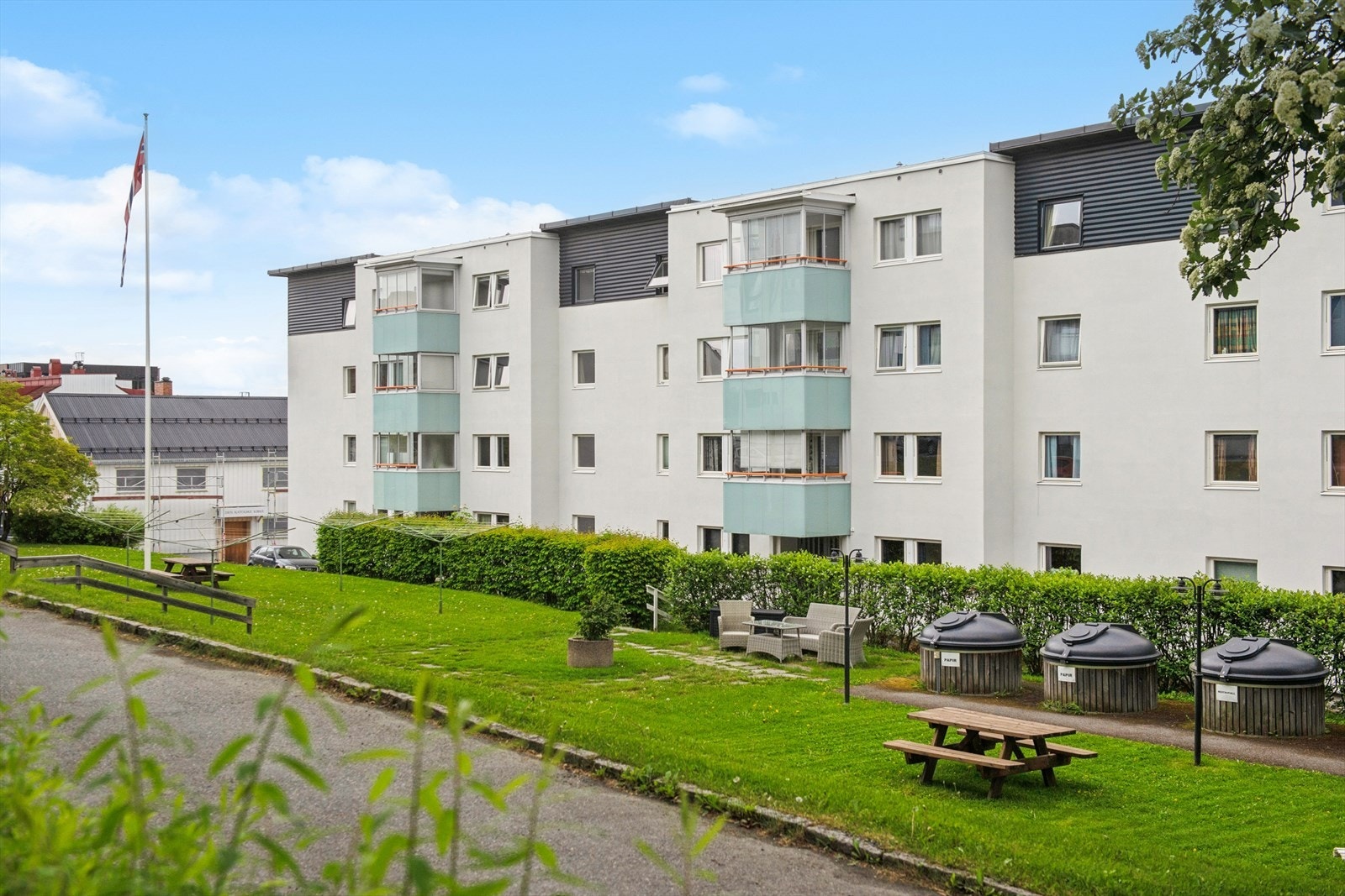 Skolegata 10 Borettslag består av 53 andeler og tilbyr velstelte fellesarealer. Galleribilde