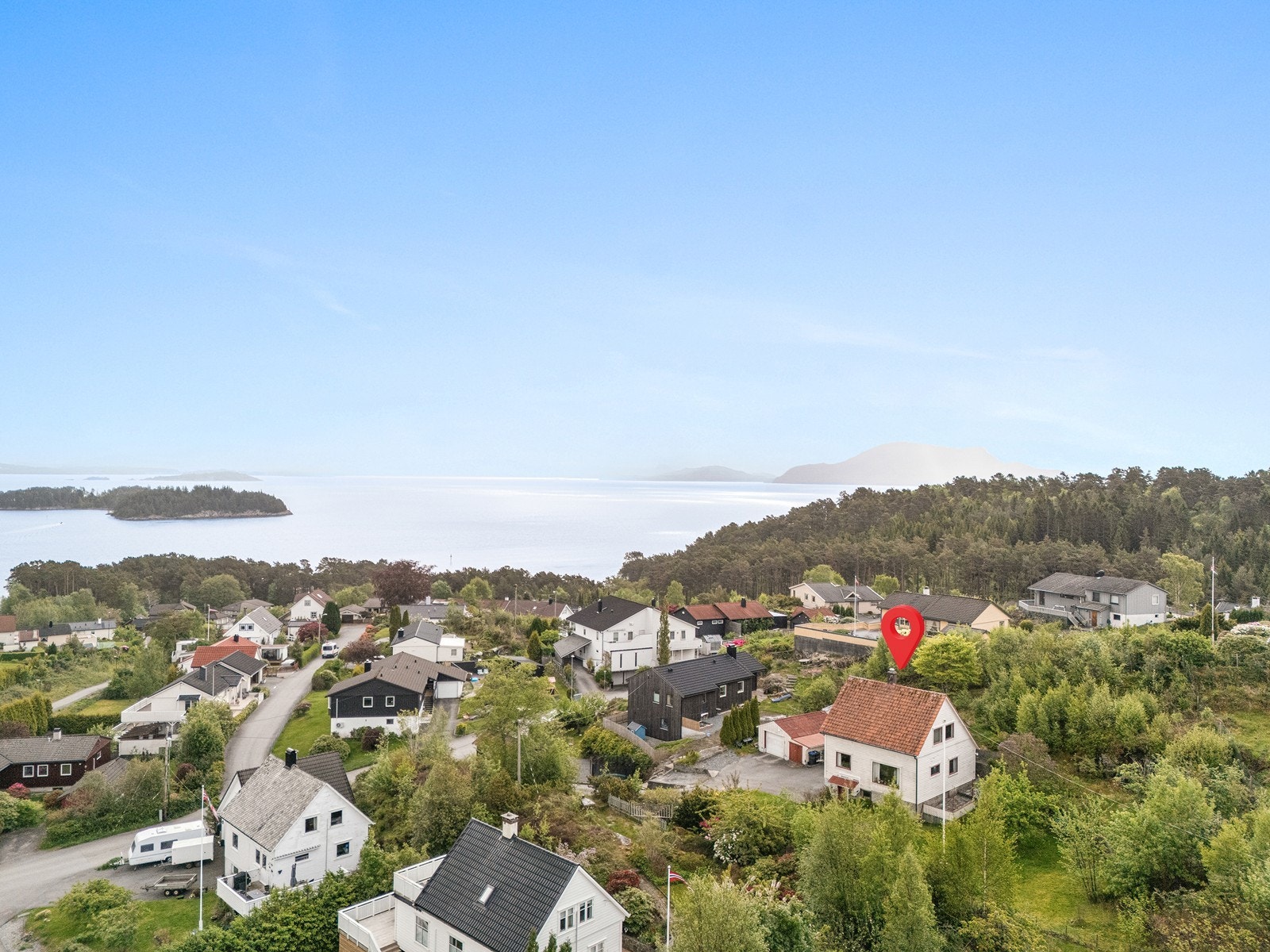 Velkommen til Sandbrekko 31 presentert av Eiendomsmegler Norge v/Ove Sagenes Galleribilde