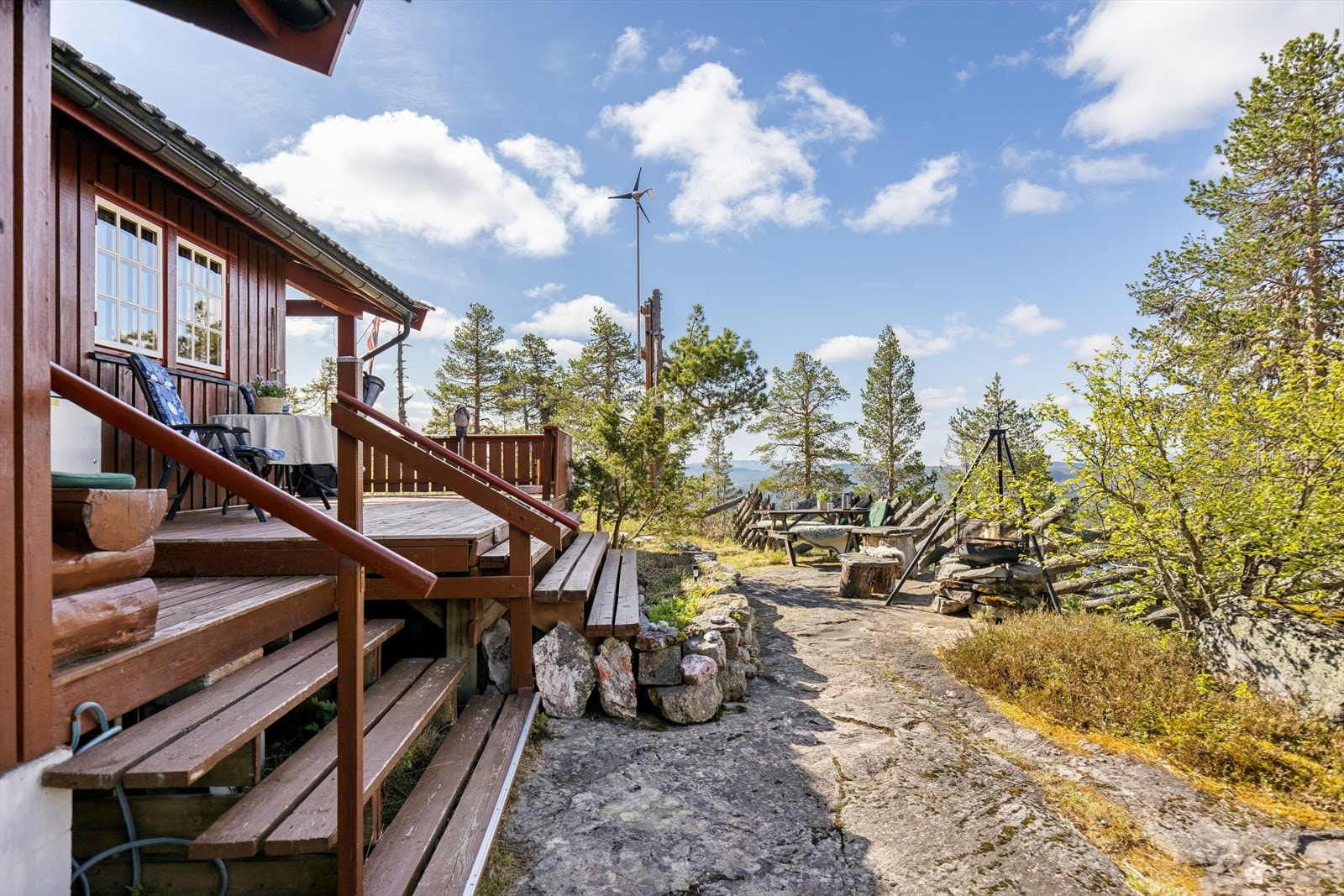 Eiendommen er utstyrt med både solcellepanel. Galleribilde