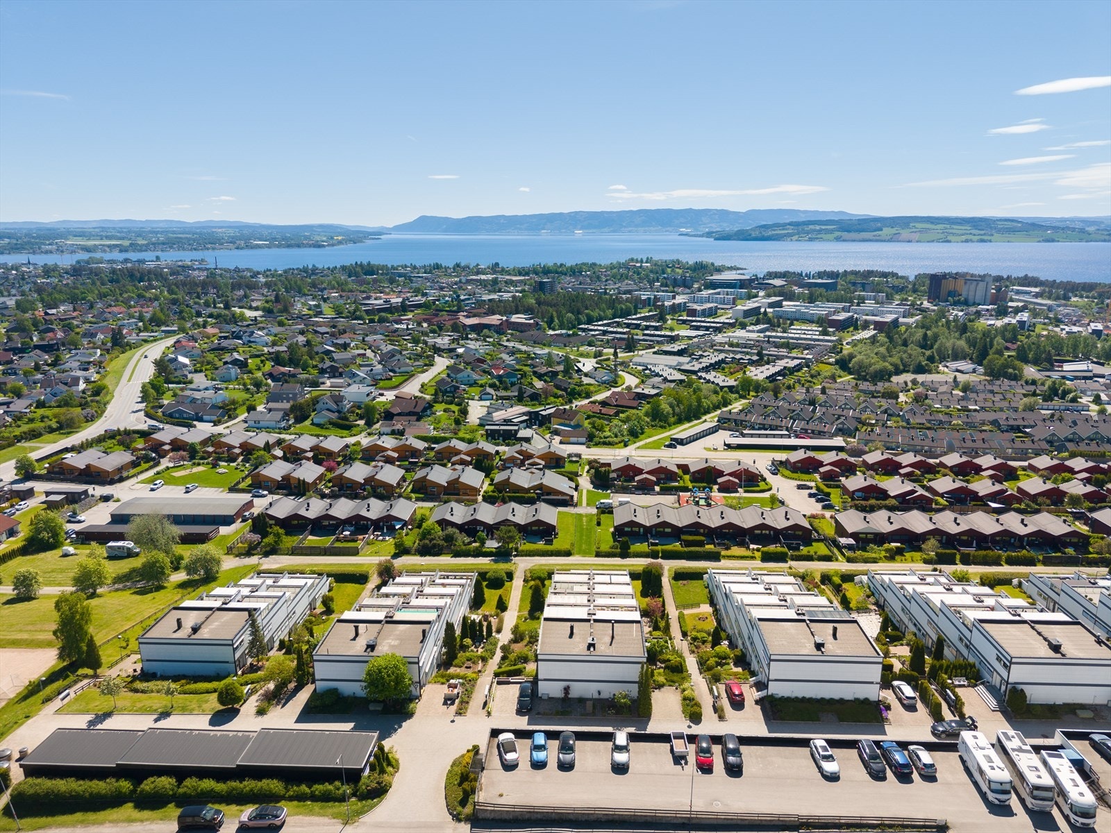 For den som er glad i friluftsliv, er det kort avstand til flotte skogs- og turområder i Furuberget. Galleribilde