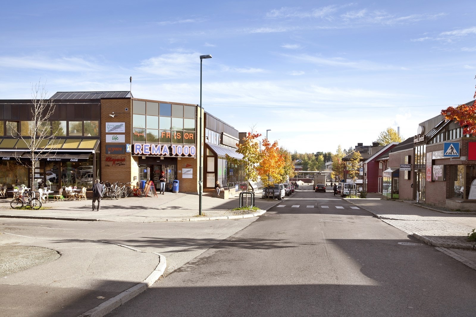Heimdal sentrum har det meste av butikker man trenger i det daglige. Galleribilde
