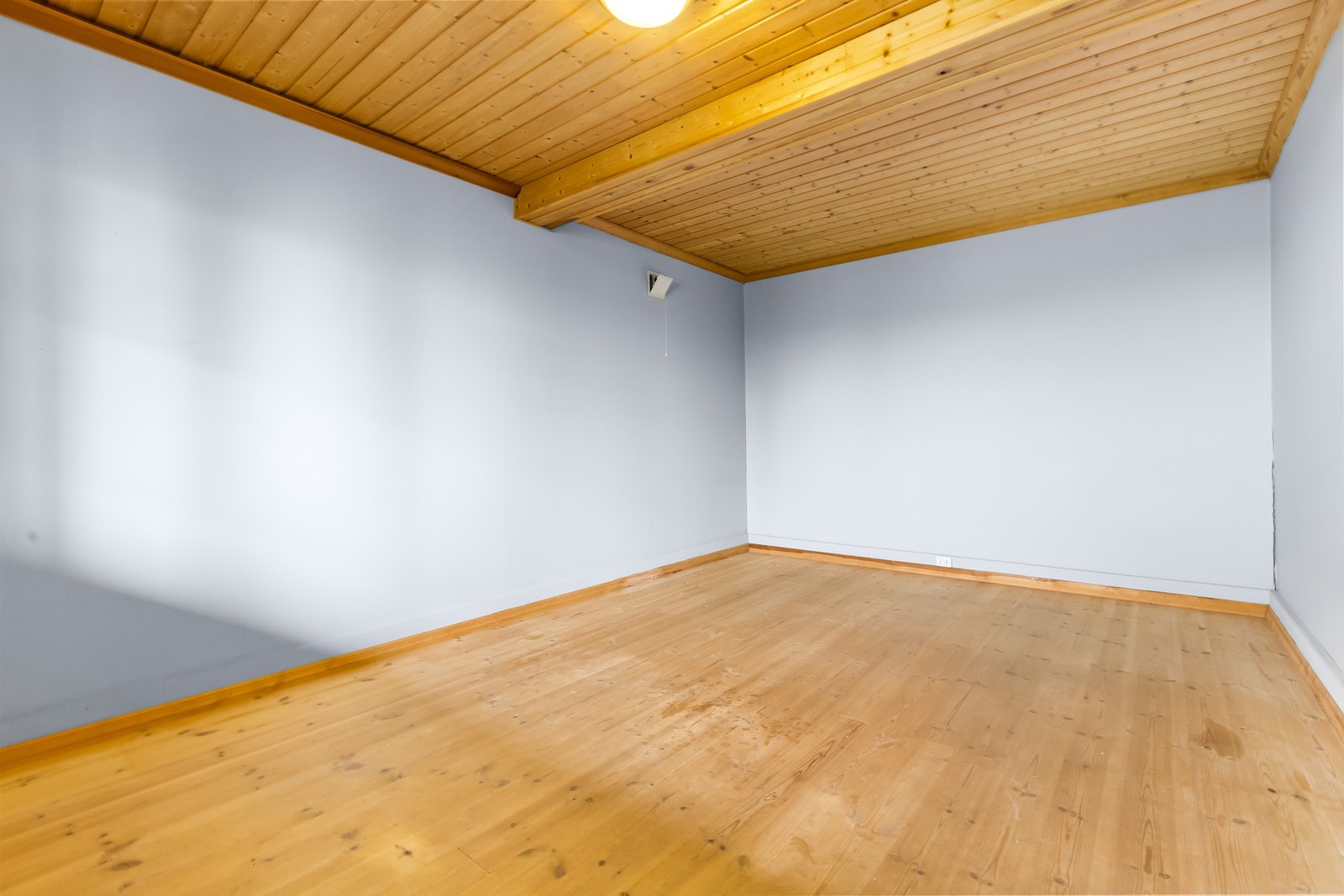 Soverom 2 i u.etg Galleribilde