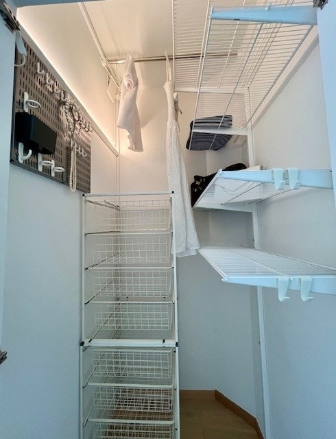 Eget "Walk-in-closet" i det ledige soverommet Galleribilde