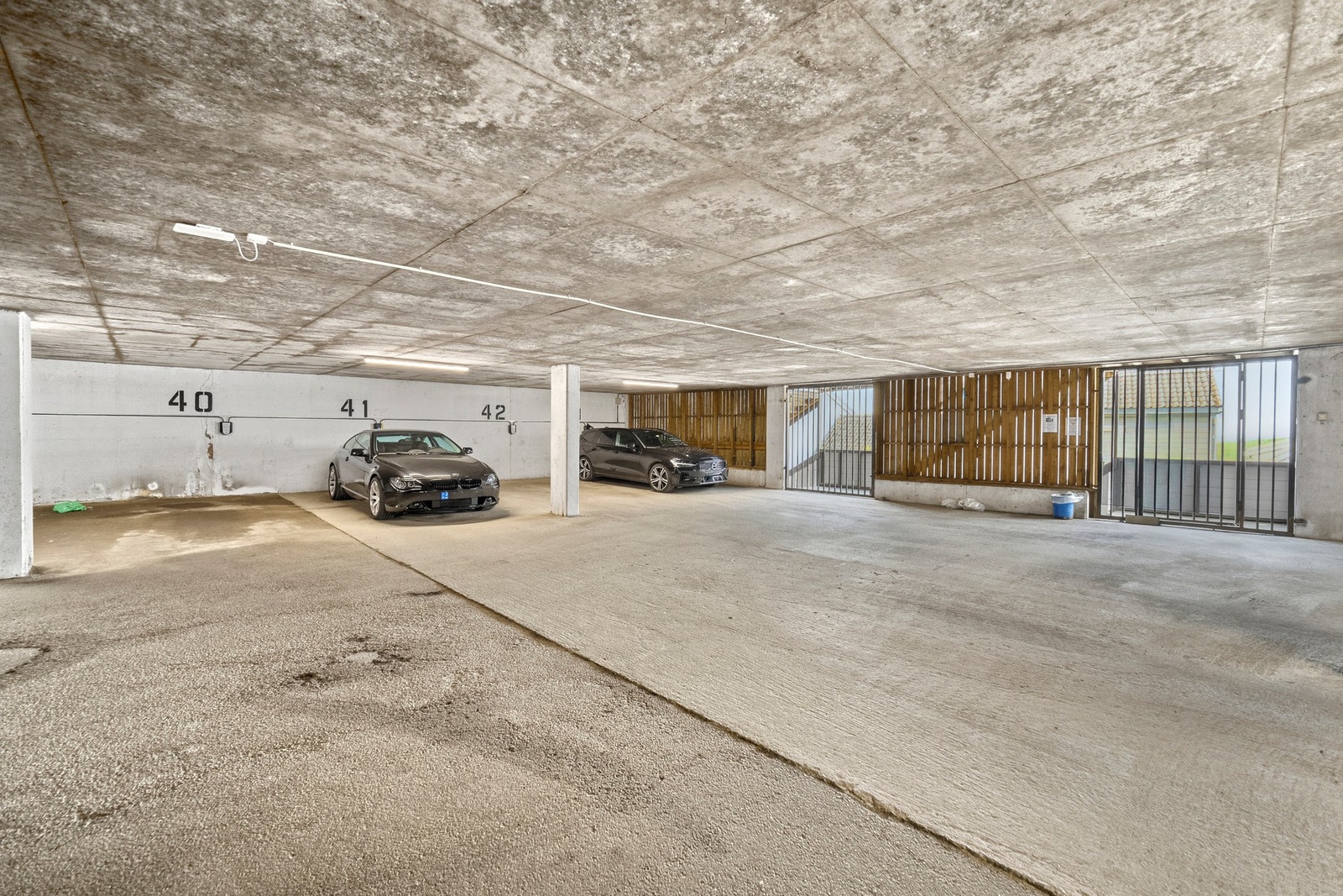 Det medfølger én p-plass i felles garasjeanlegg. Galleribilde