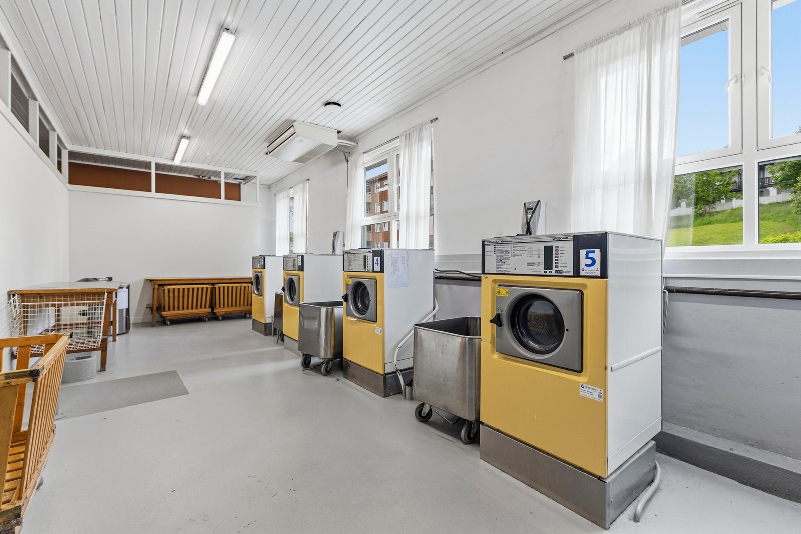 Fellesvaskeri i brl. Galleribilde