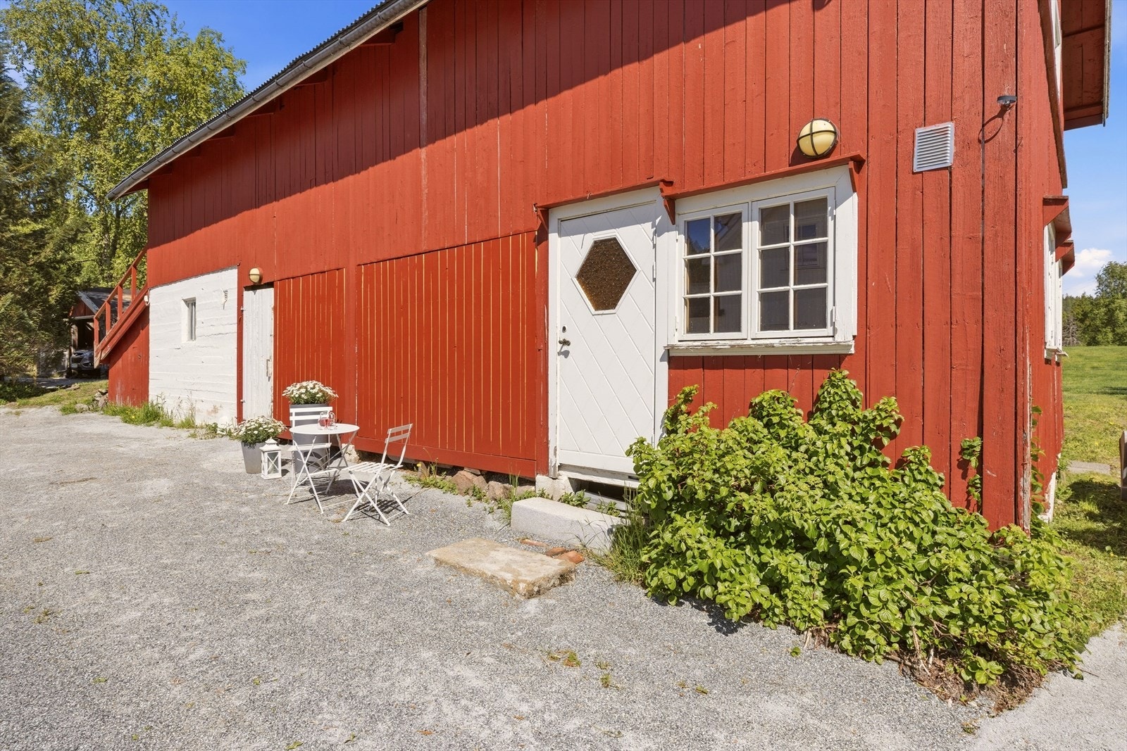 Videre rommer den oppstalling for 2 hester Galleribilde