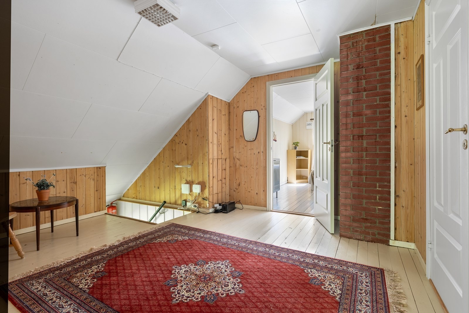 Stor og luftig gang i overetasjen Galleribilde