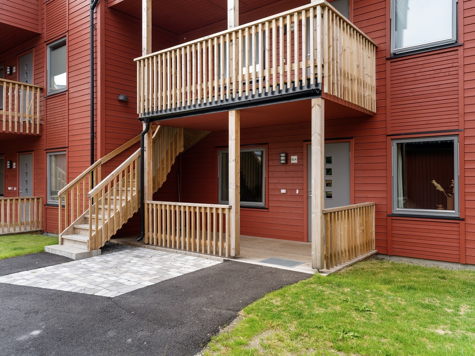 Overbygget inngangsparti Galleribilde