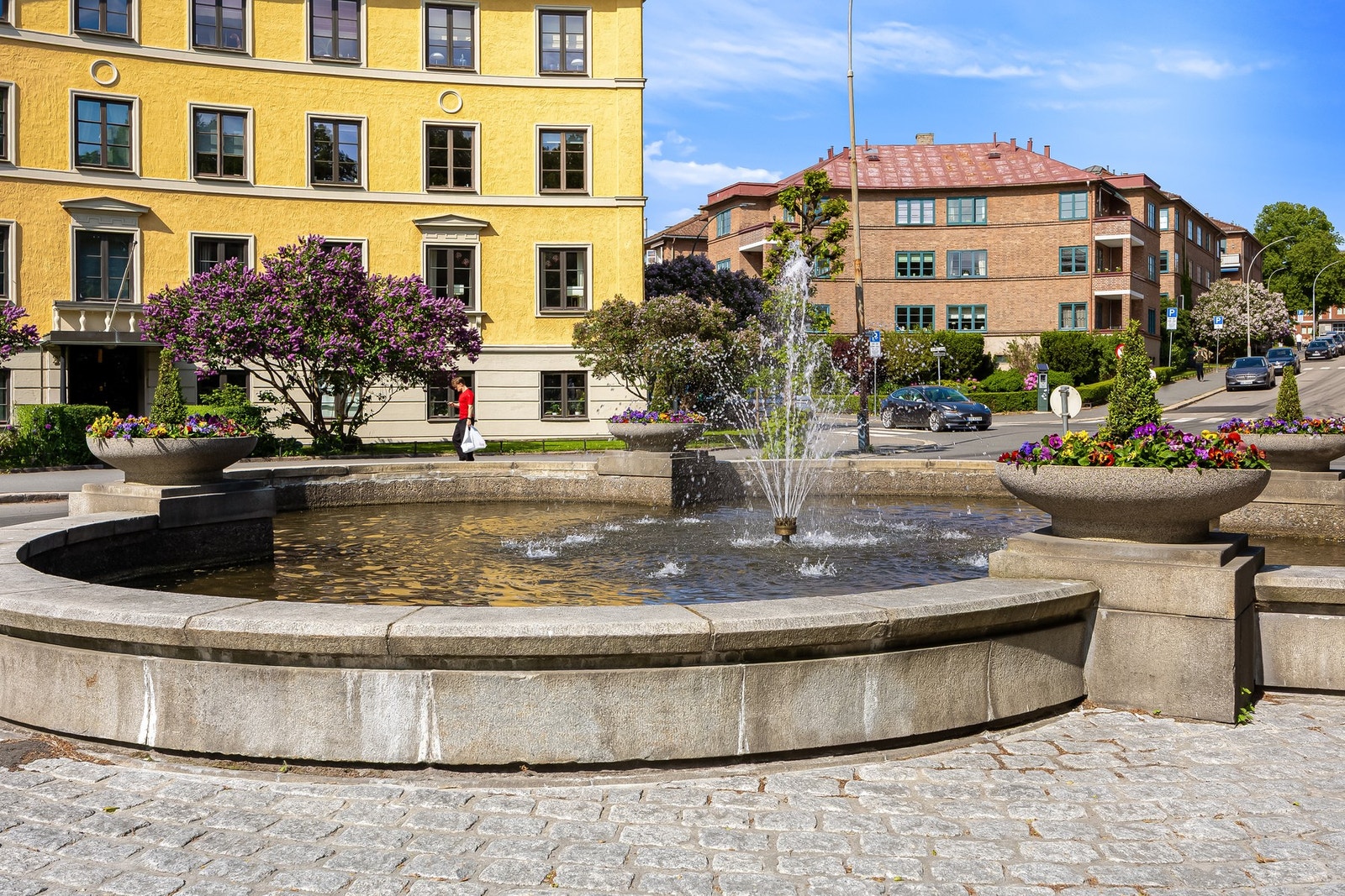Herfra kan man nyte godt av kort vei til både Frognerveien, Skovveien, Briskebyveien, Vestkanttorget og Majorstuen. Galleribilde