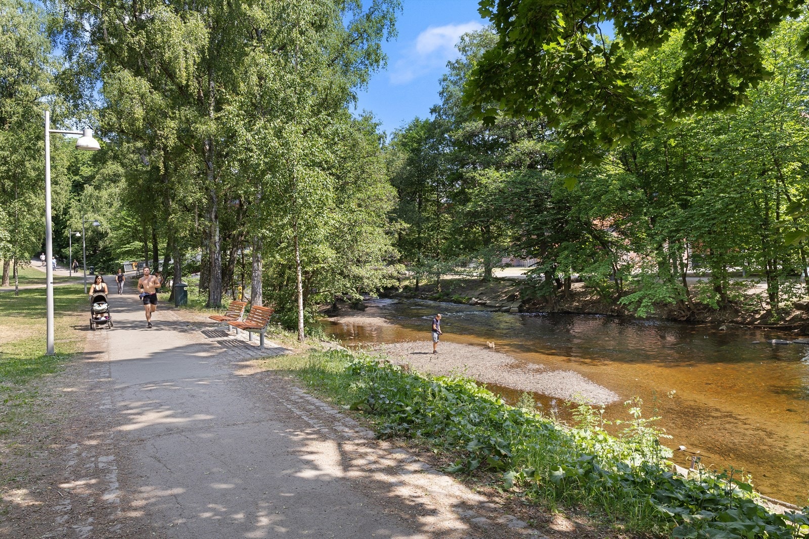 Flotte turstier langs Akerselva gir gode muligheter for naturopplevelser. Galleribilde