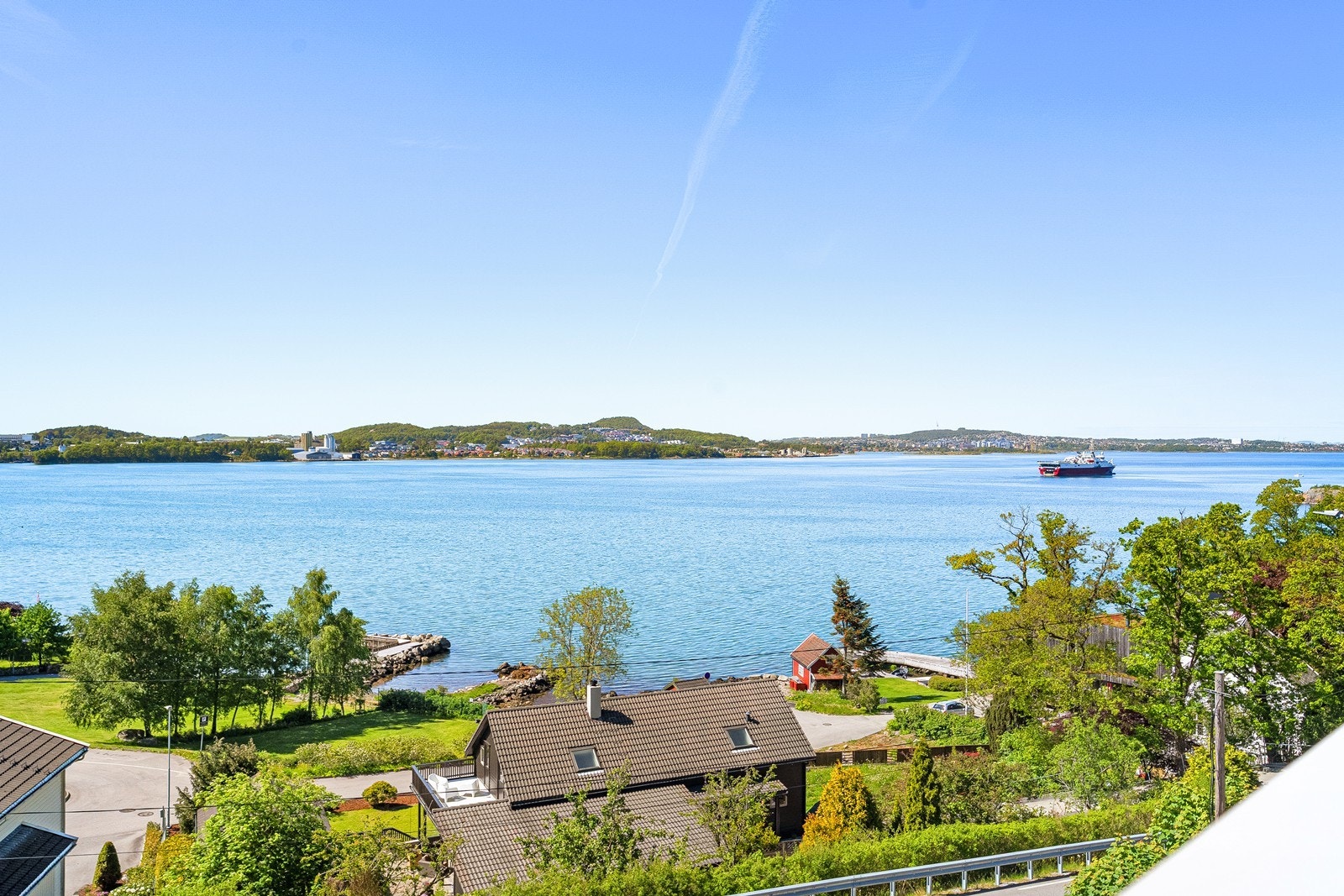 Herfra vil du se yrende båtliv og de lekreste solnedgangene. Galleribilde