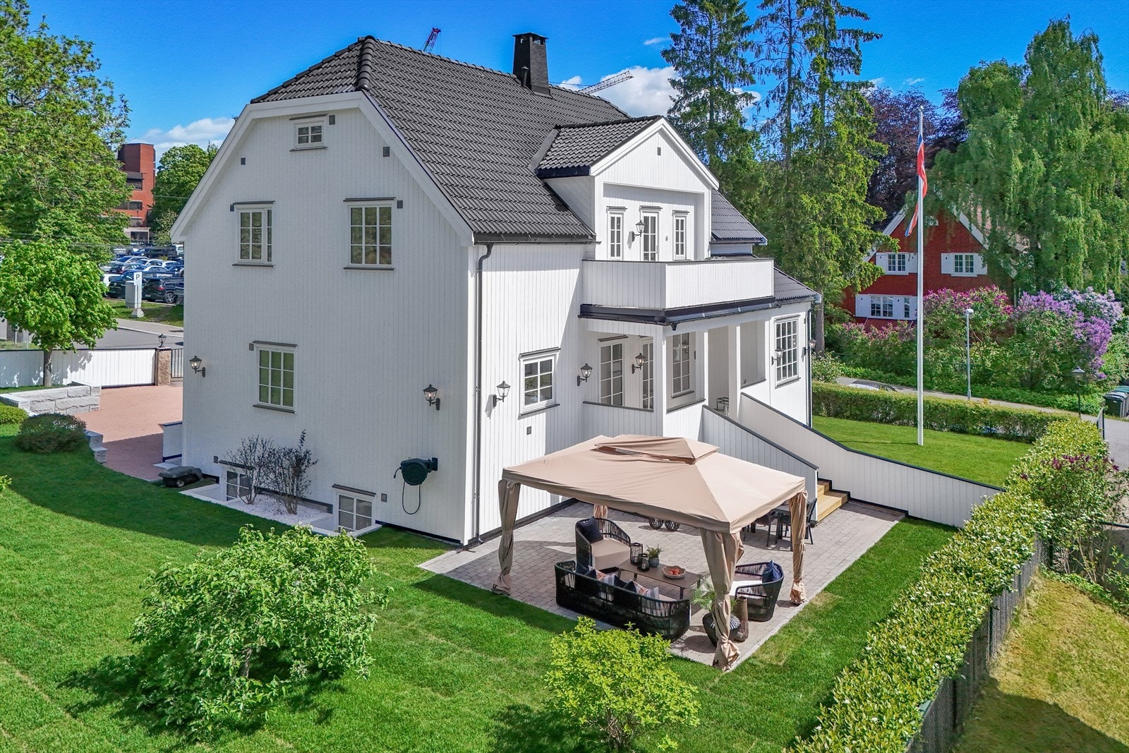 Meget flott halvpart av tomannsbolig Galleribilde