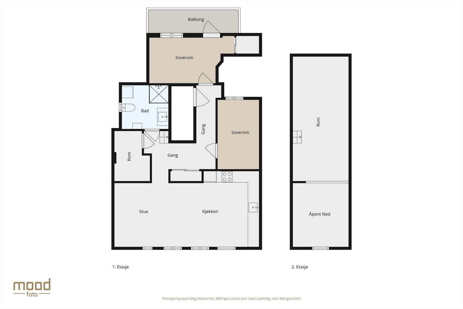 Innhold: Entré (7,3 m²), stue med åpen kjøkkenløsning (26,3 m²), soverom 1 og 2 (11,7 m² og 7,6 m²), kontor (3,3 m²), og bad (5,5 m²). Med tillegg av hems med 22 kvm i gulvareal (ikke målbar høyde) Galleribilde