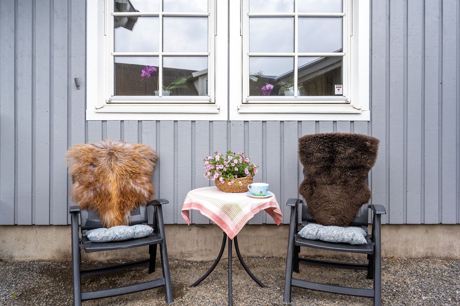 Her kan du nyte morrakaffen i solveggen Galleribilde