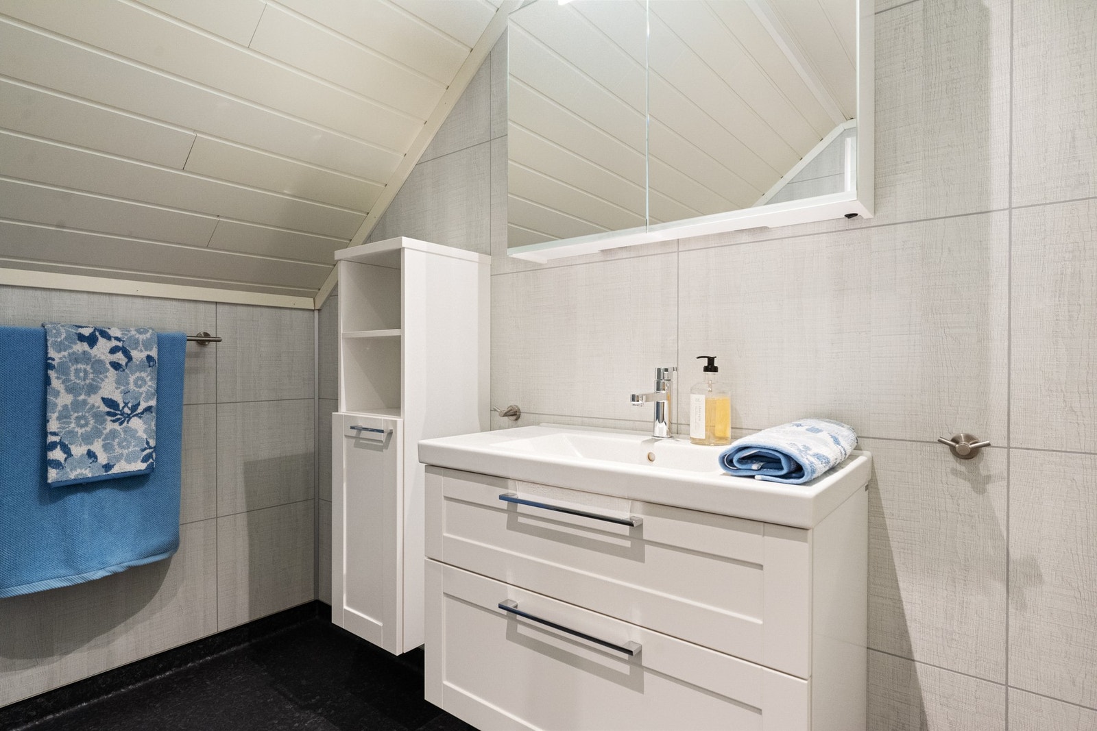 Bad/wc i 2.etg. Galleribilde