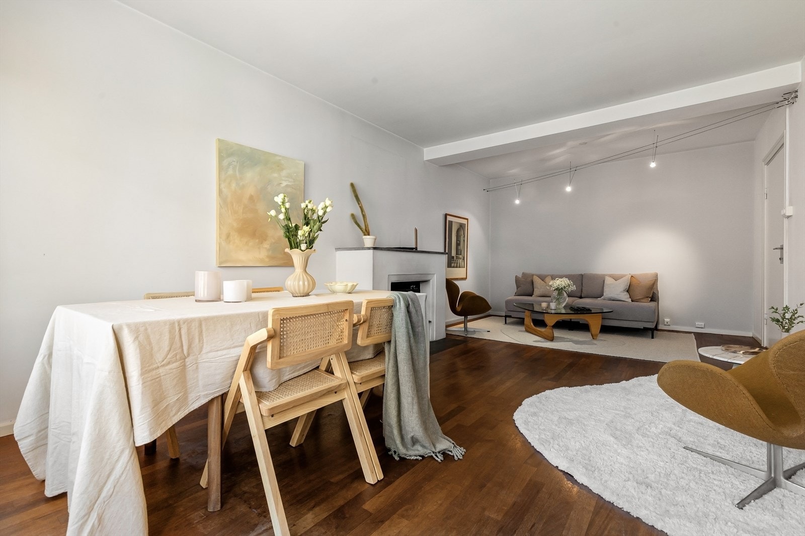 God plass til å dekke opp med langbord om ønskelig. Galleribilde