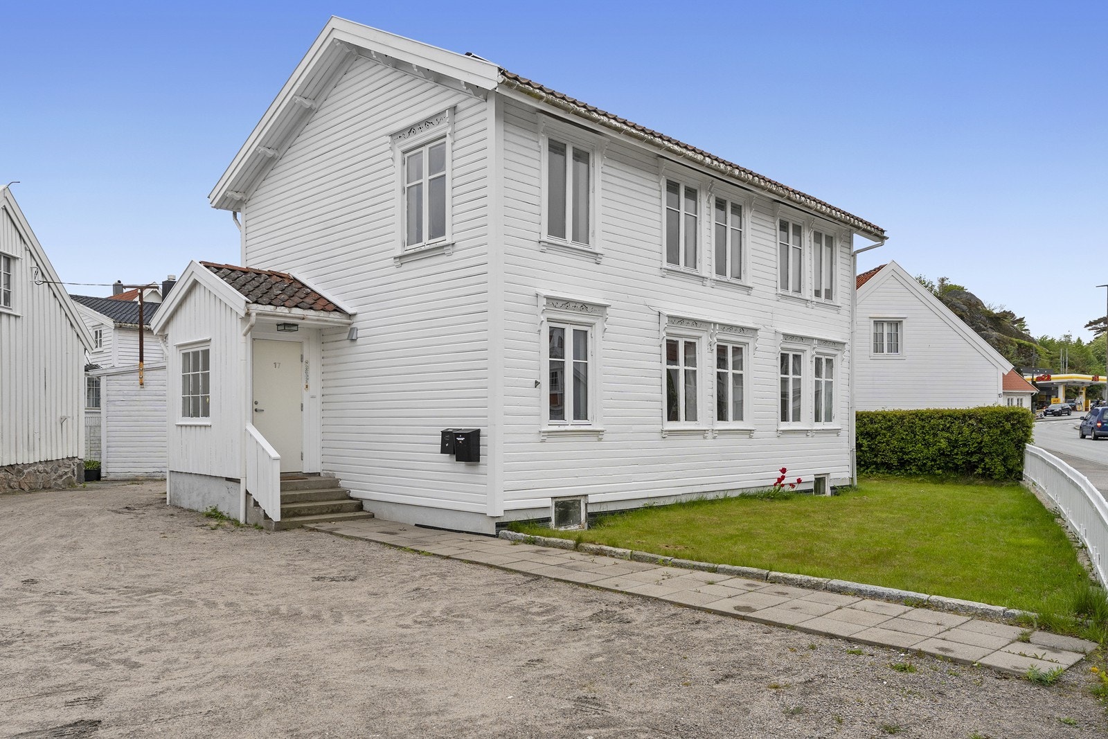 Inngangsparti leilighet 2. etasje Galleribilde
