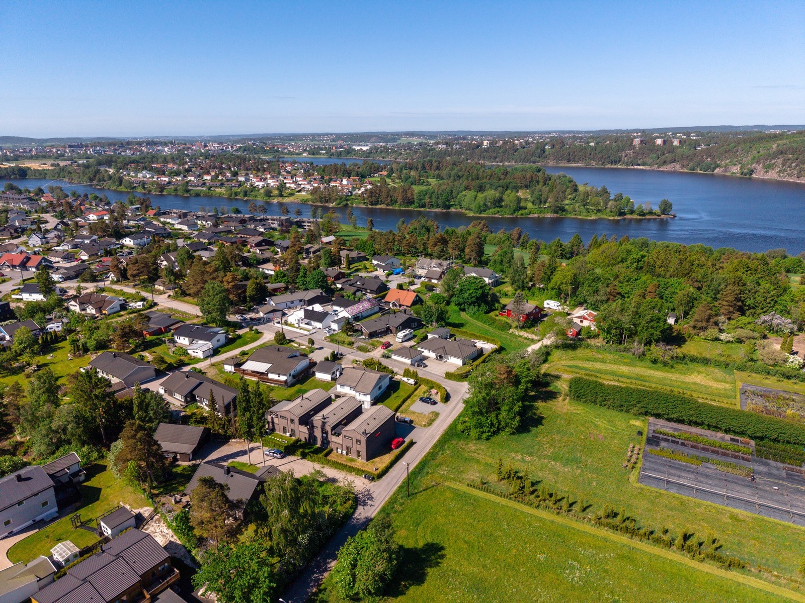 Det er ca. 5 km til Sarpsborg sentrum. Galleribilde