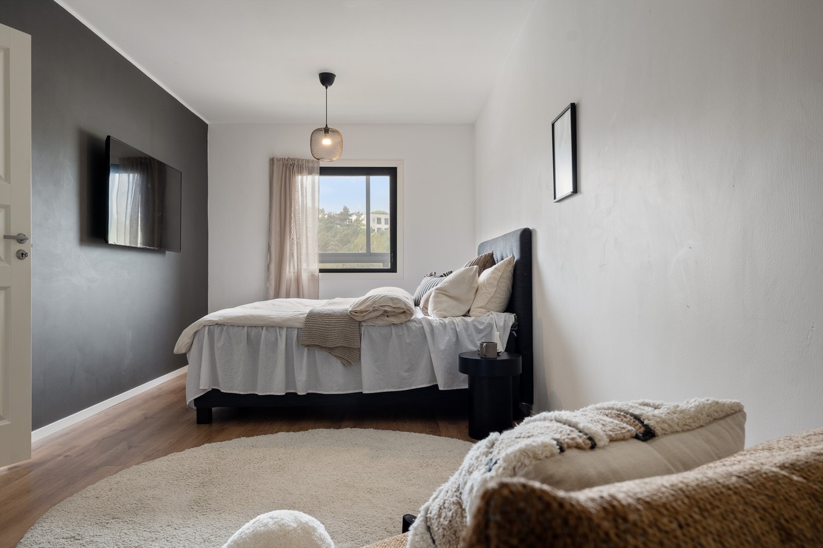 Hovedsoverommet er romslig på knappe 17 m². Galleribilde