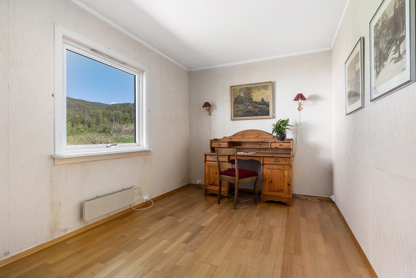 Et av soverommene blir i dag benyttet som kontor. Galleribilde