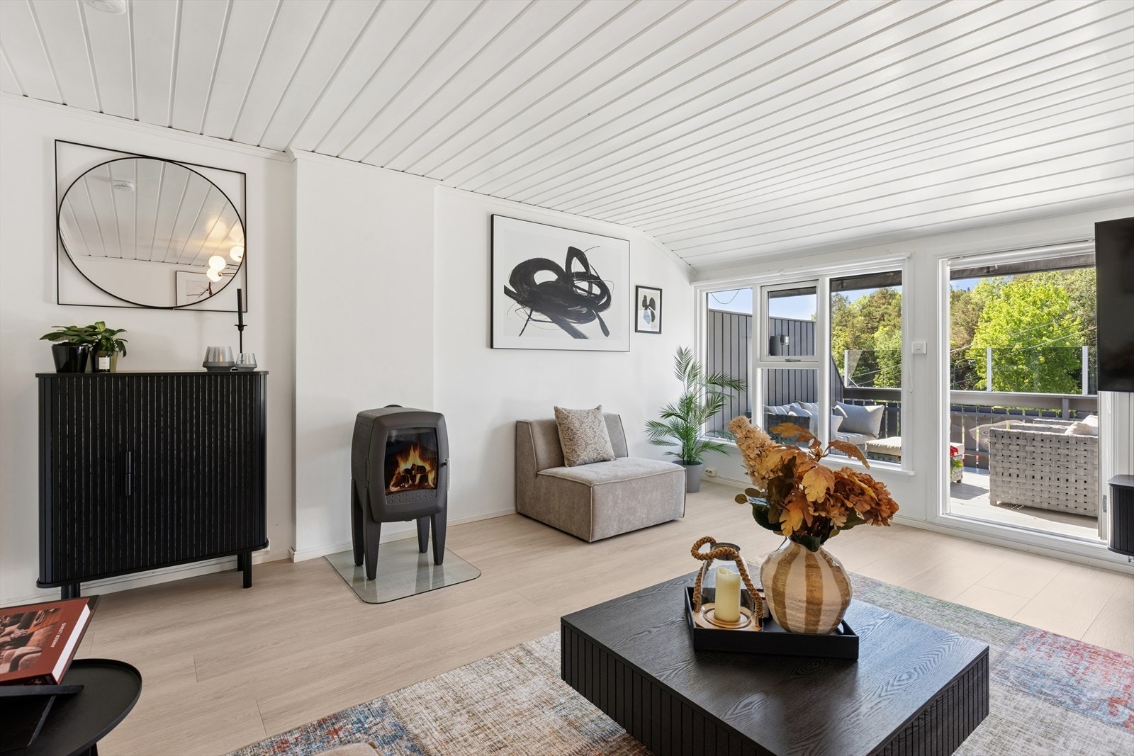 Boligen går over 6 halvetasjer, dette er stuen i øverste etasje. Galleribilde