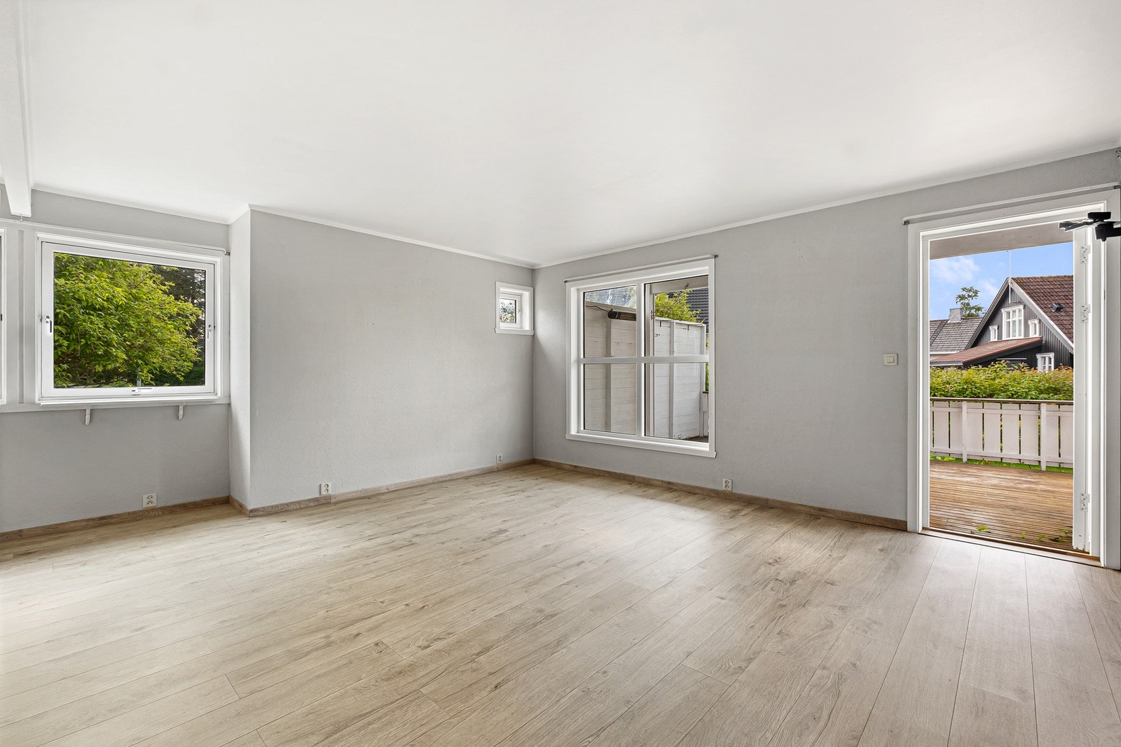 Utgang fra stuen til Galleribilde