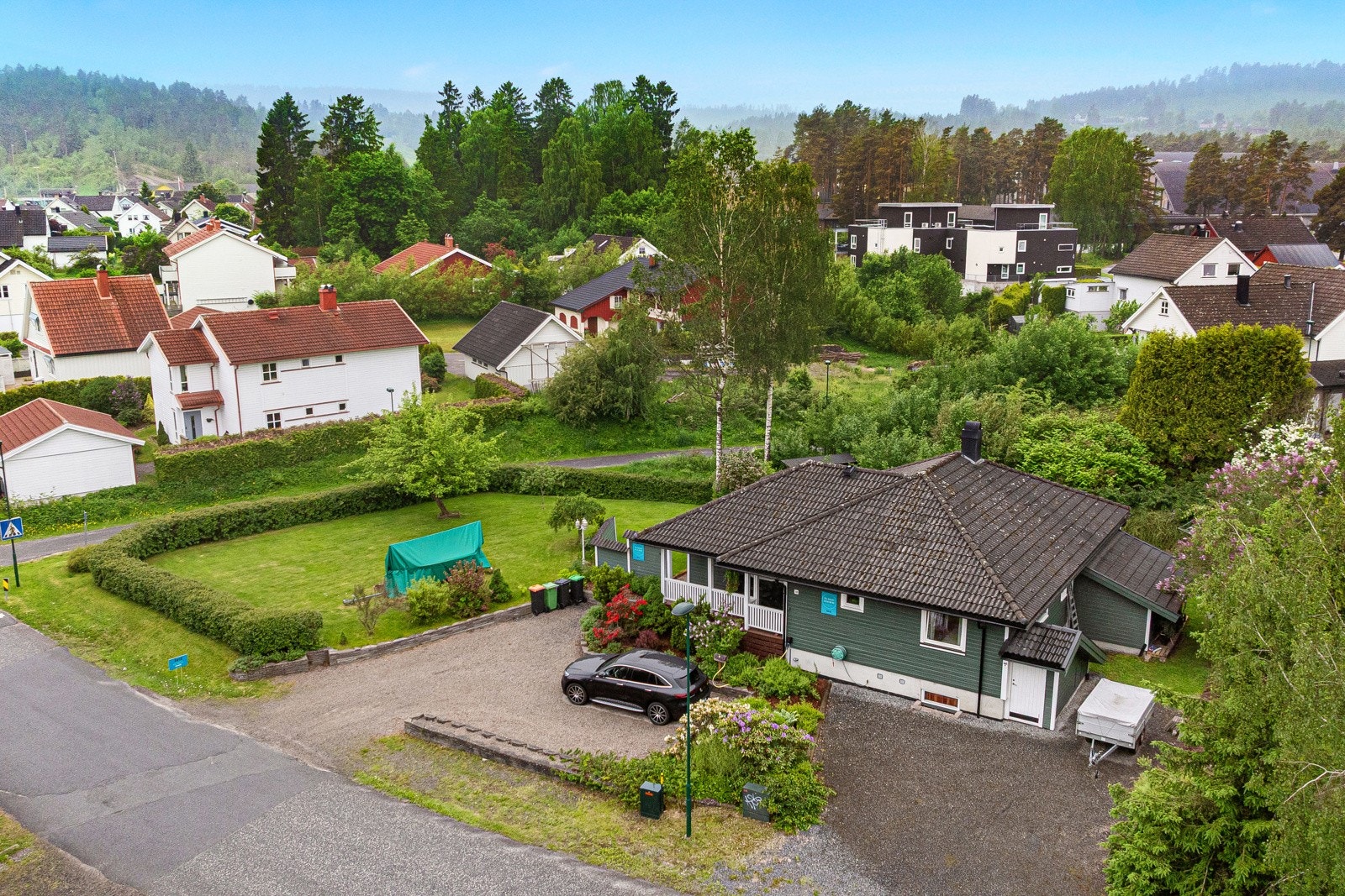 Etablert boligområde nær Skien Fritidspark og flotte turområder Galleribilde