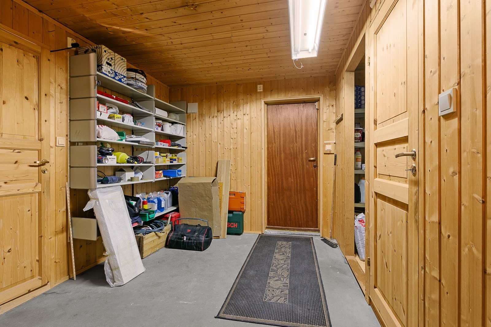 Romslig bod/gang Galleribilde