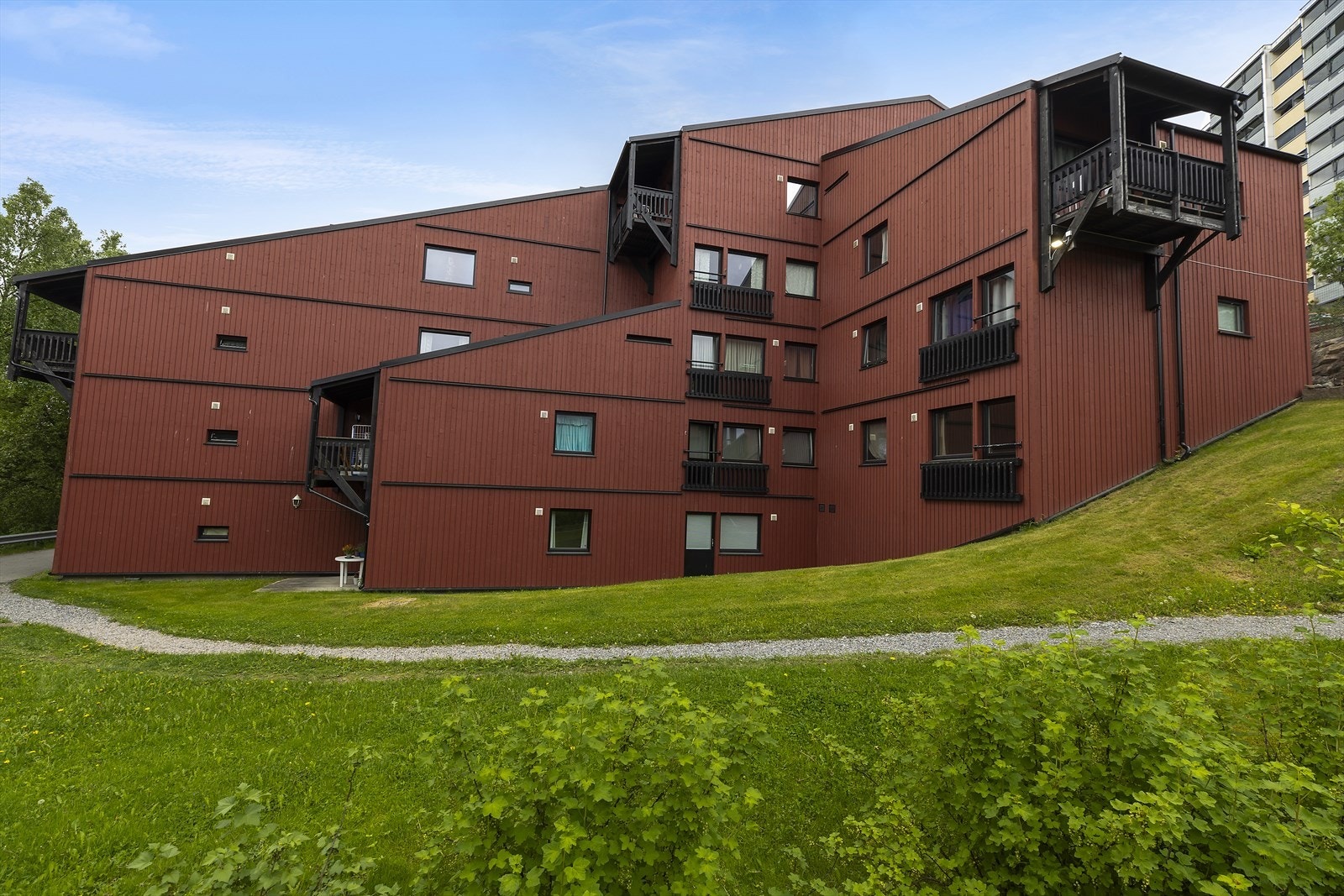 Leiligheten tilhører Romsåslia borettslag som består av 144 andelsleiligheter. Galleribilde