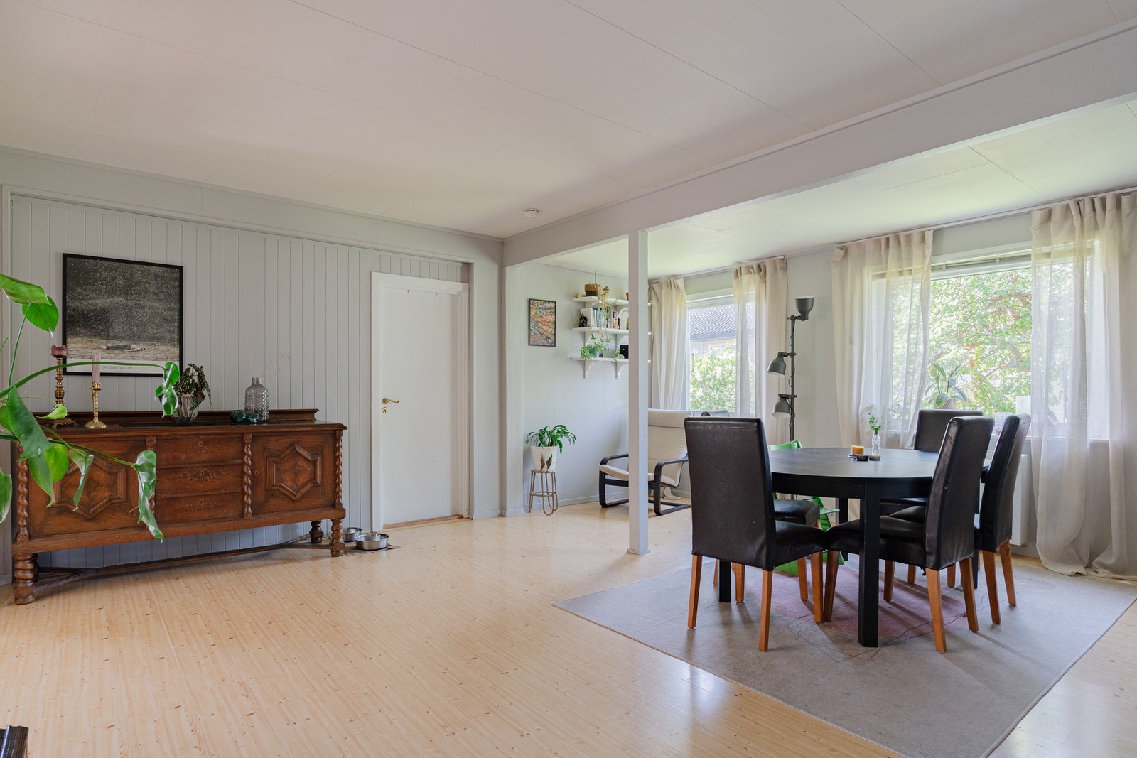 Huset er bygget i 1932, og påbygget i flere etapper senere. Galleribilde