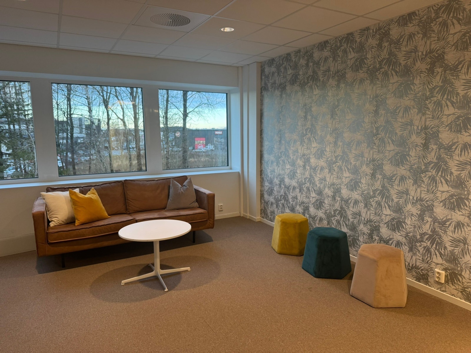 Kontorfellesskap - Lounge Galleribilde