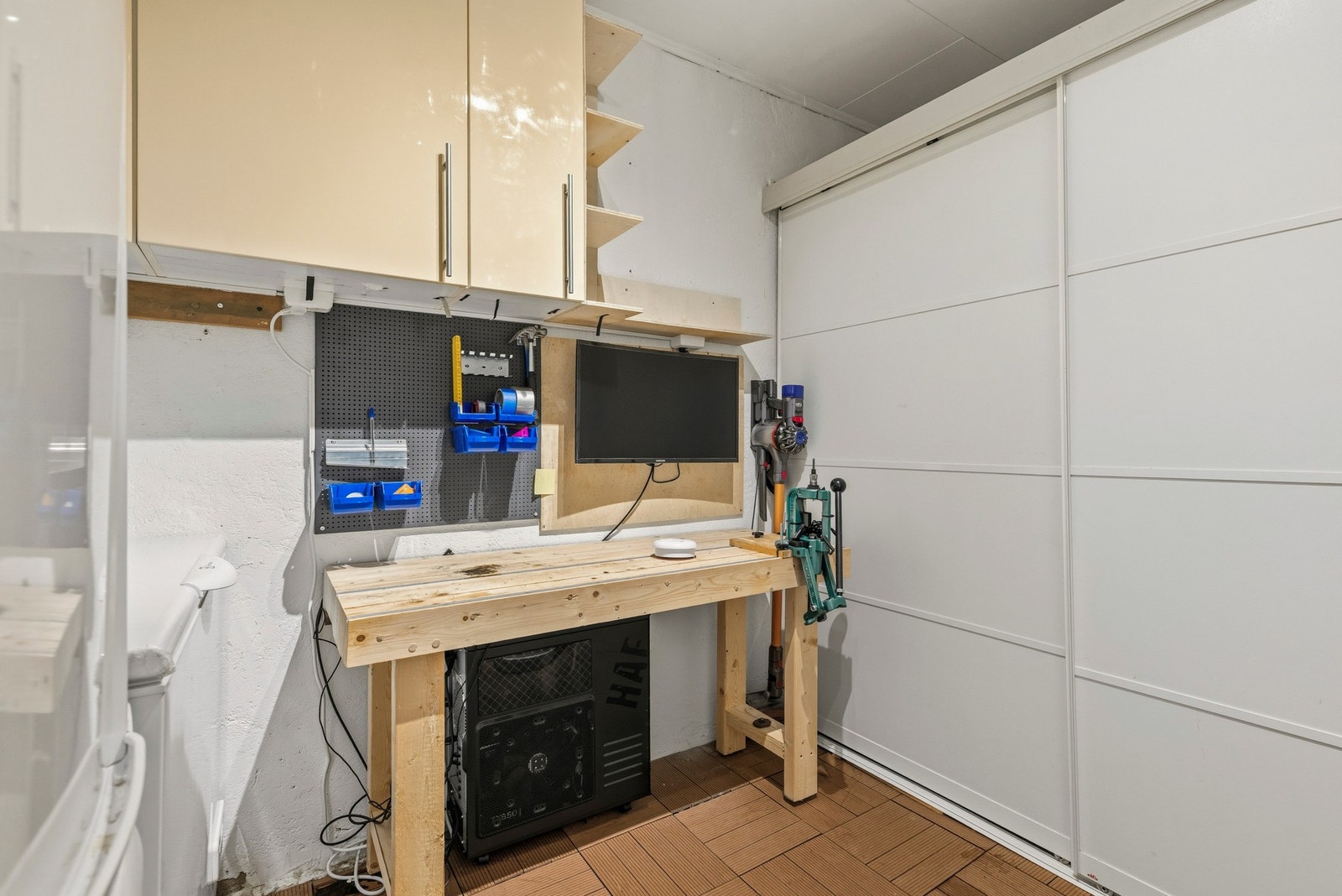 Bod på plan 2. Boligen har ytterligere lagringsplass i noen rom med lav himlingshøyde. Galleribilde