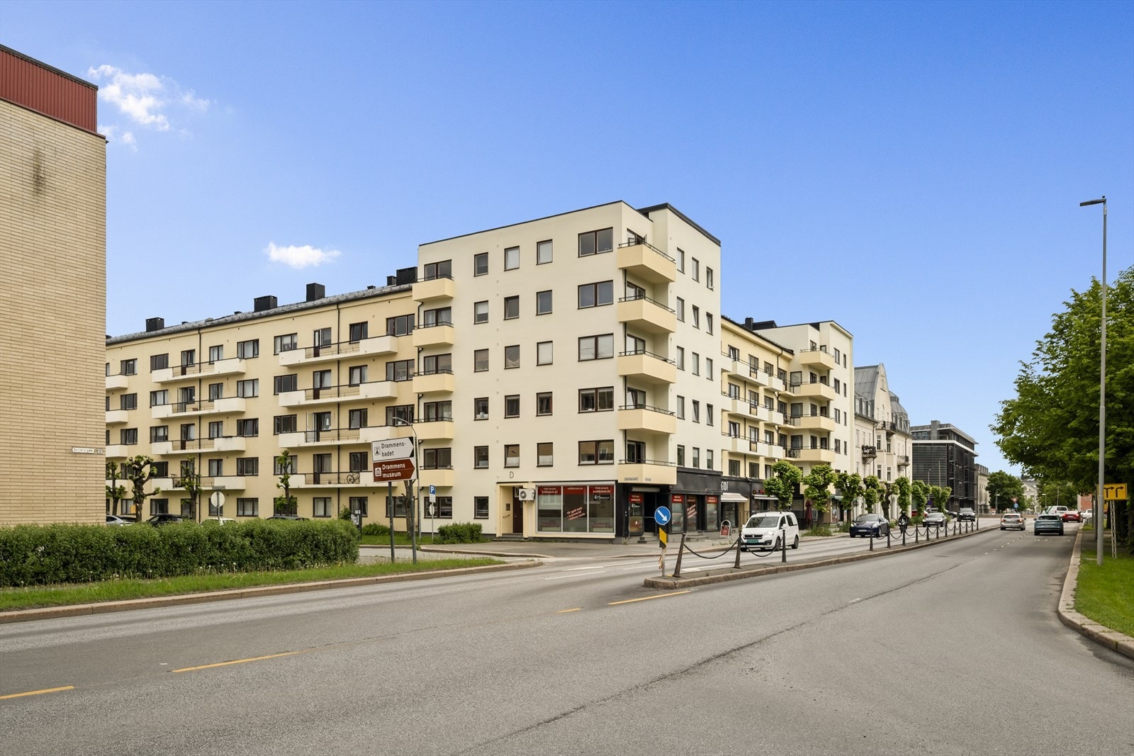 Rynnings Gate har en svært attraktiv beliggenhet med det meste en trenger i hverdagen! Galleribilde