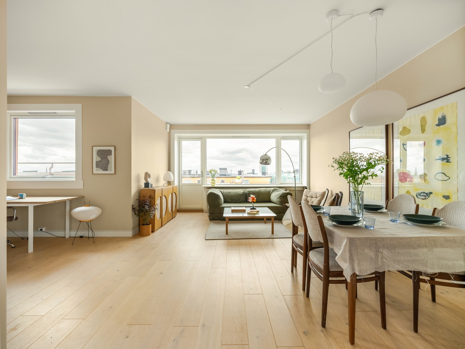 Velkommen til toppen av Marienlyst og Suhms gate 20 B, en toppleilighet som byr på noe av det beste området har å tilby!
Foto: Alexander Granlie | @boliggram Galleribilde