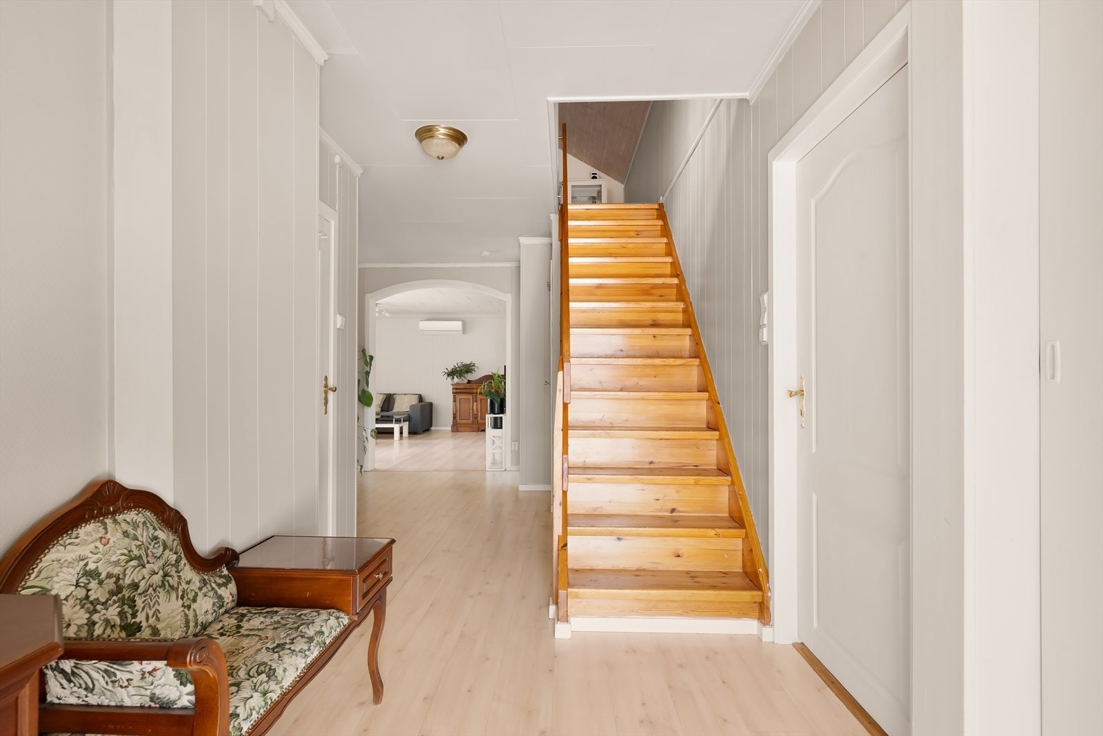 Boligen byr på totalt 181 m² BRA. Galleribilde