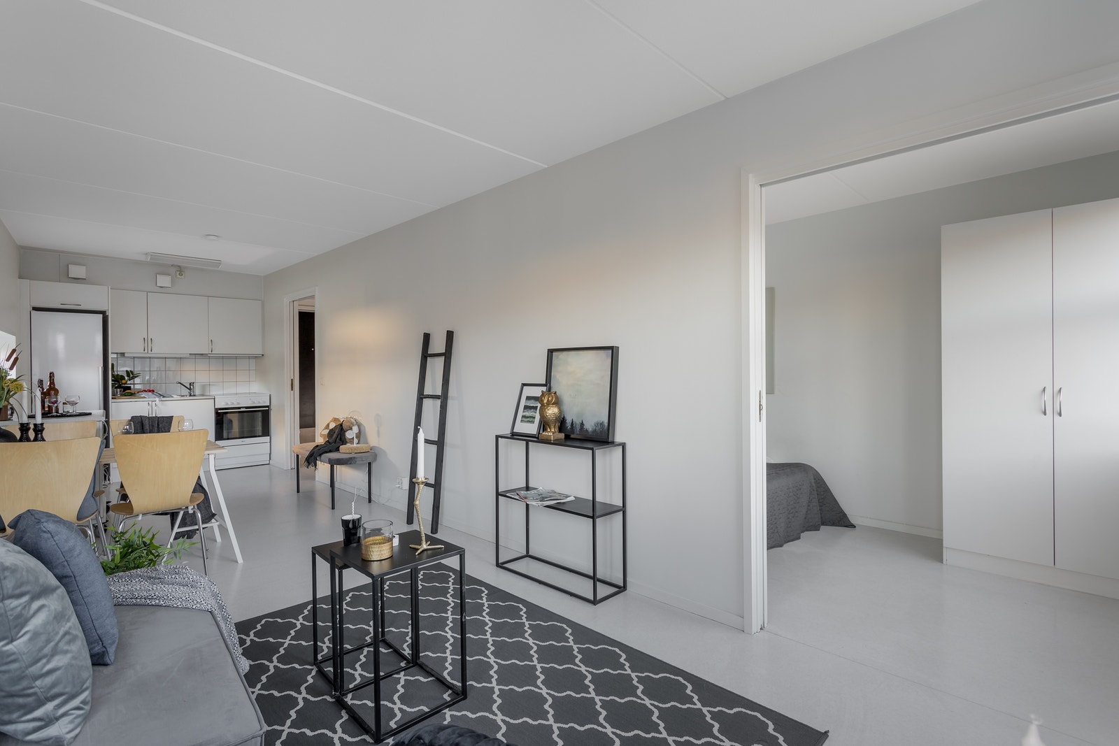 Stue mot soverom Galleribilde