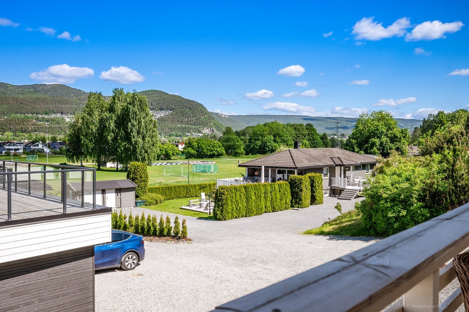 Fra eiendommen er det kort gangavstand til Mjøndalen Sport og Vassenga idrettspark. Galleribilde