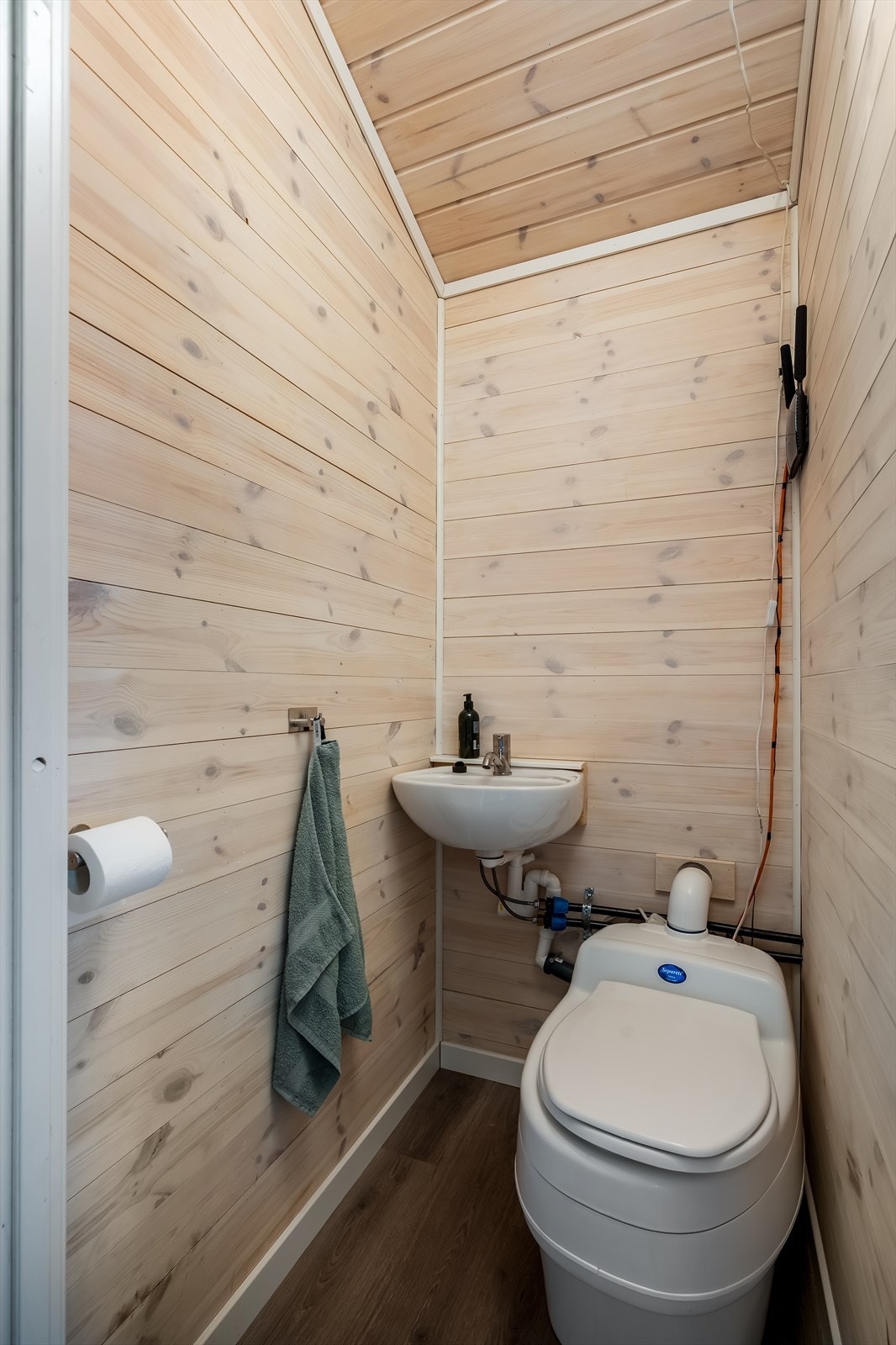 Toalettrom i annekset Galleribilde